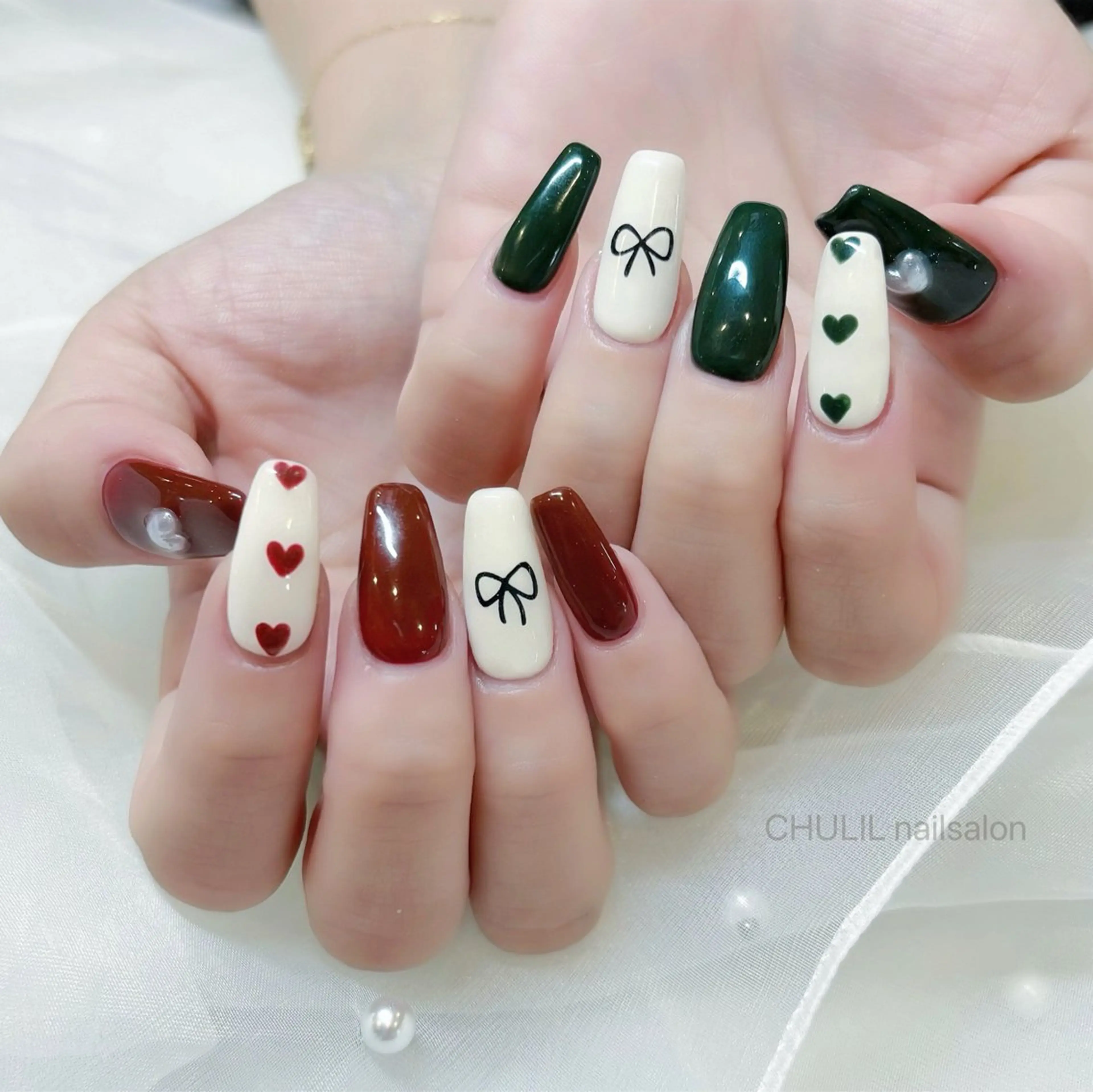 ネイル ハンドネイル CHULIL nailsalonのネイルデザイン