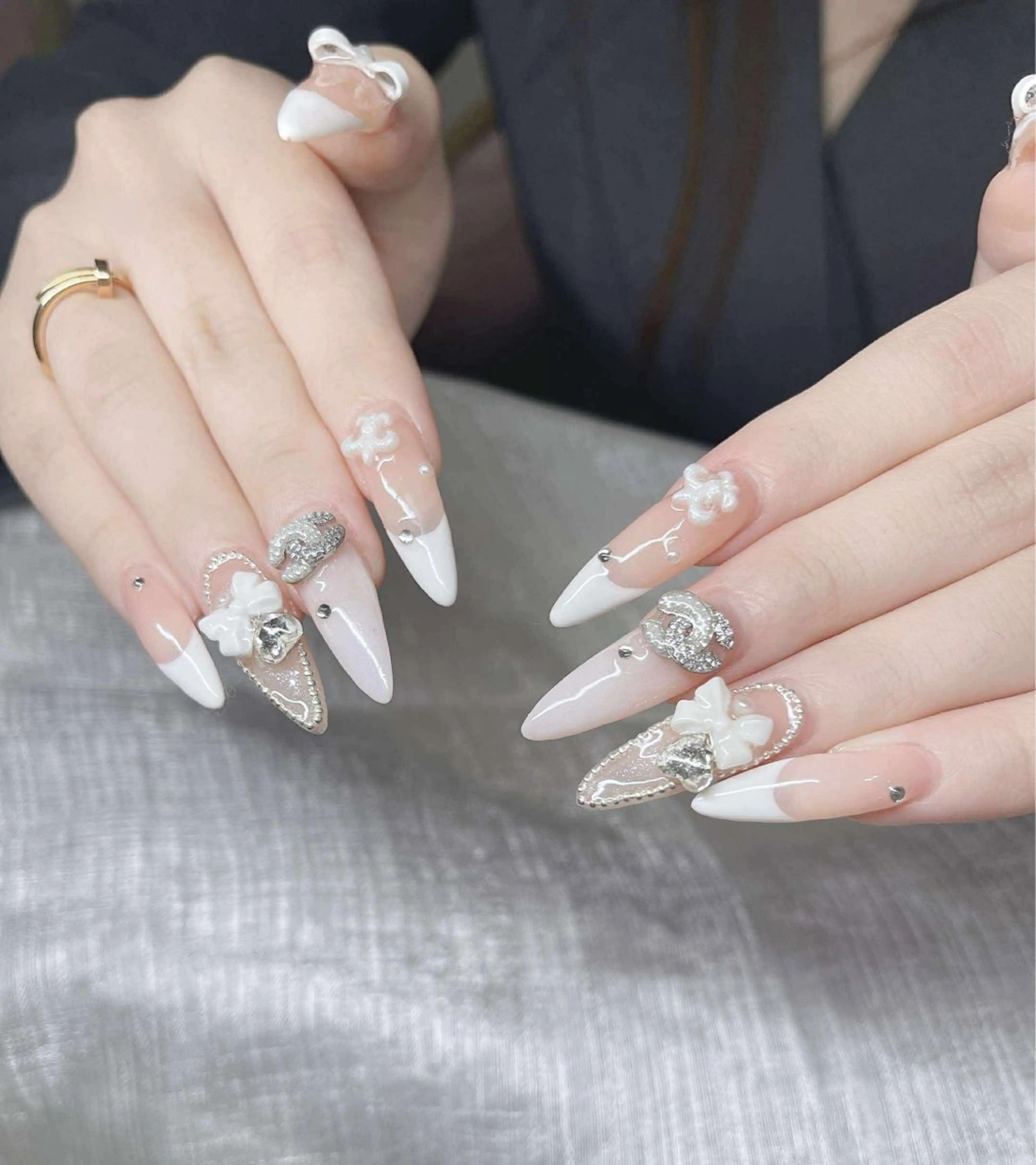 ネイル ハンドネイル Lee Nailsのネイルデザイン
