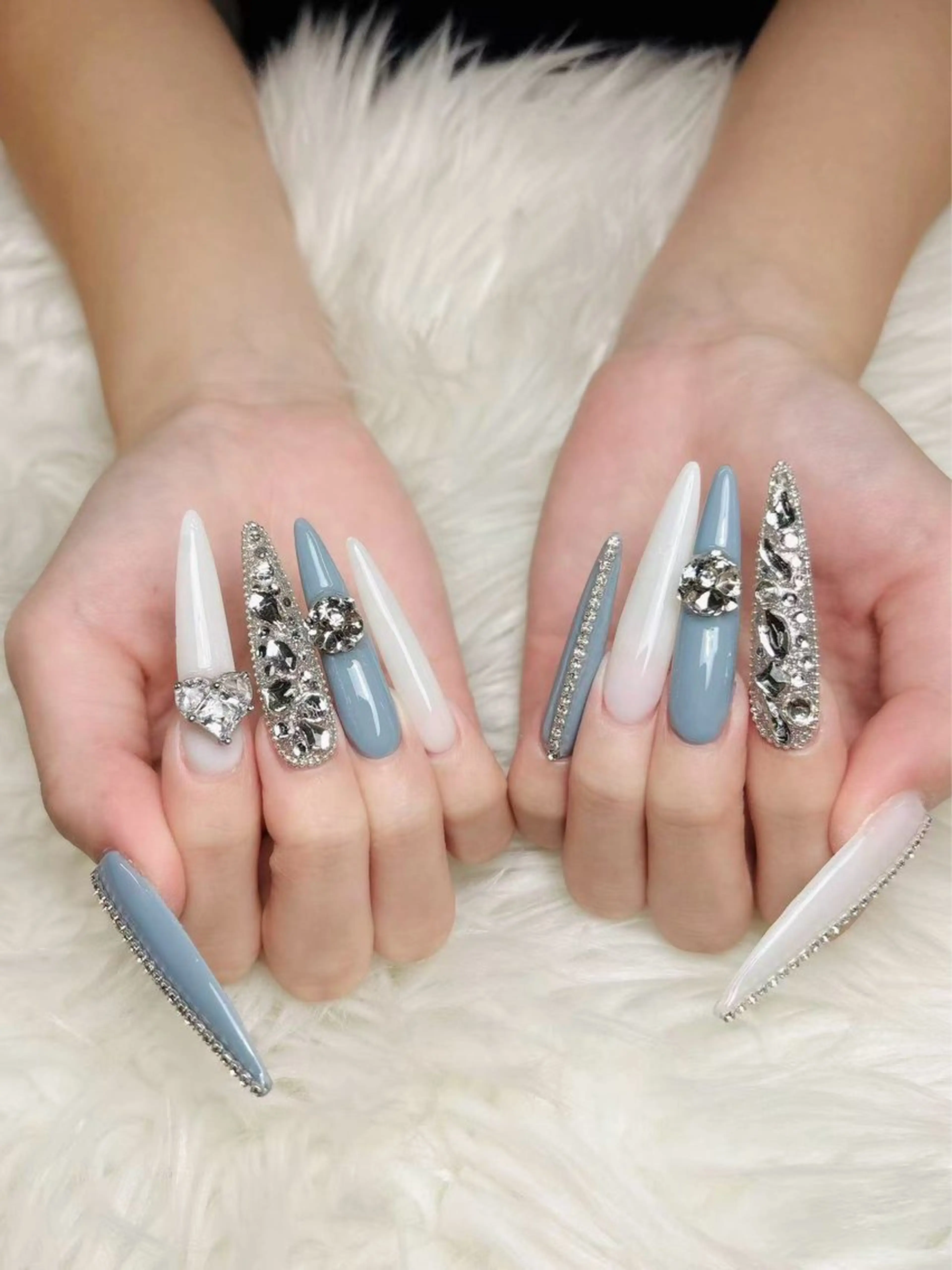 ネイル W &nail所属・Lu miのネイルデザイン