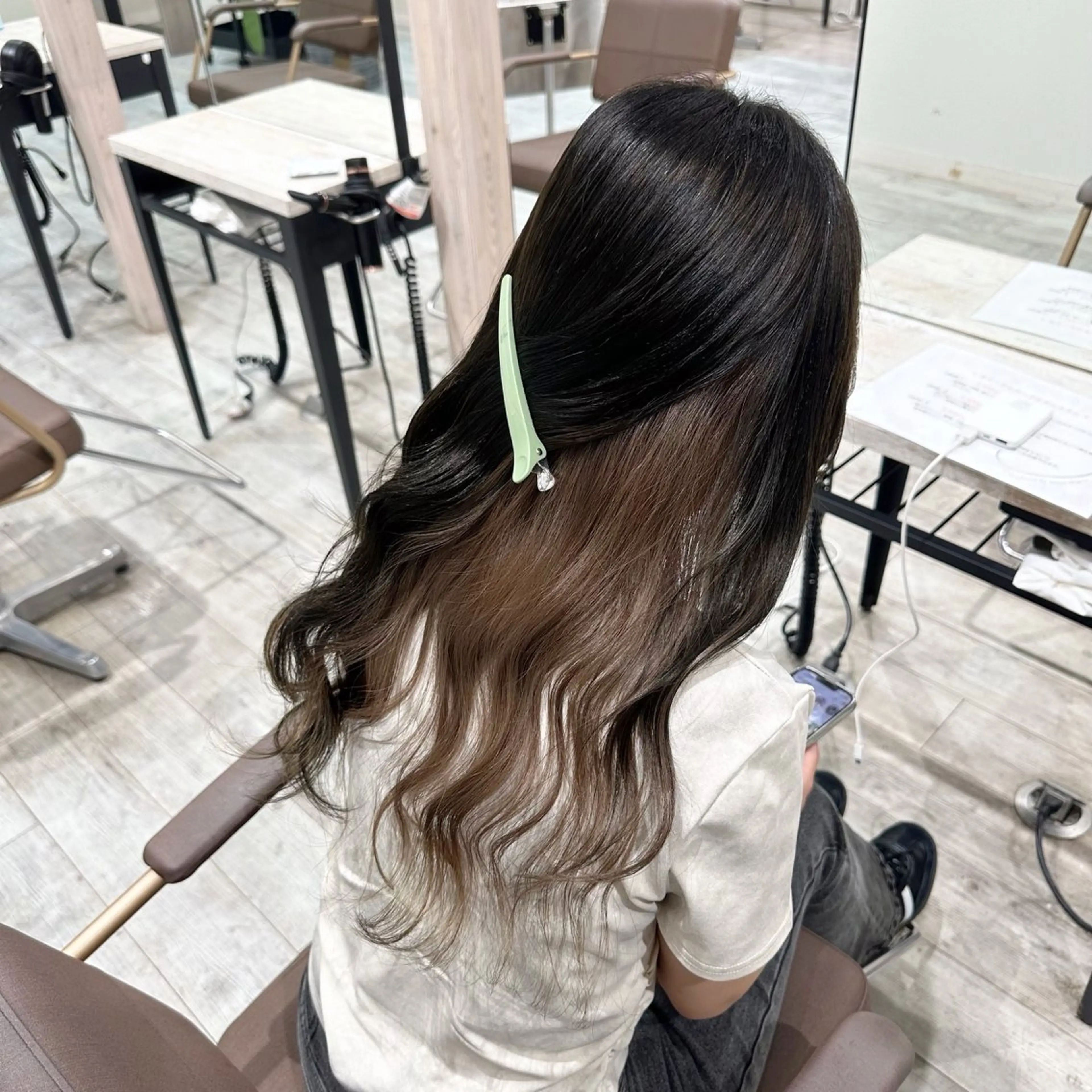ロング akane 🐟のヘアスタイル