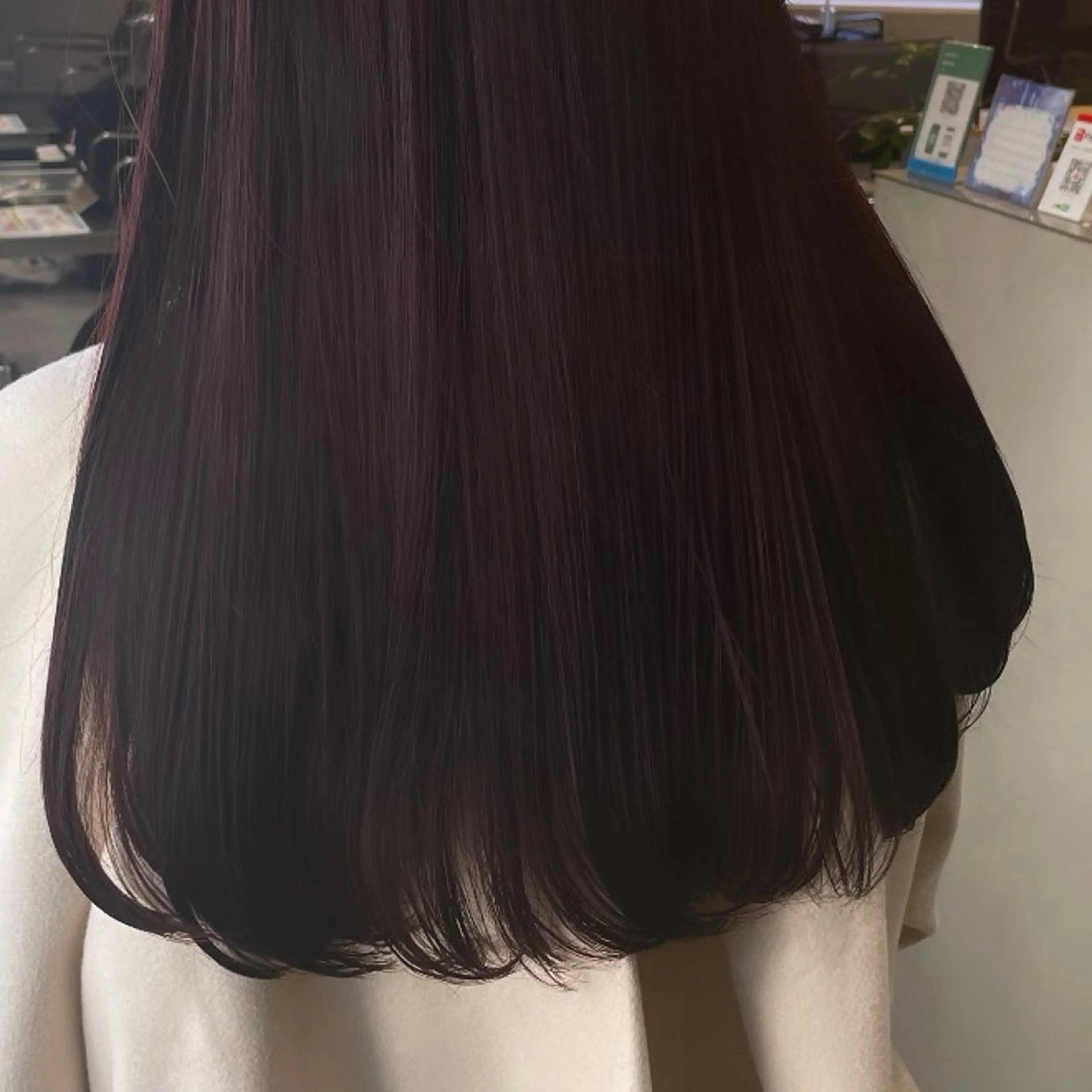 ロング カラー レッドカラー ヘアカラー Rui/透明感カラー 暖色/レイヤーカットのヘアスタイル