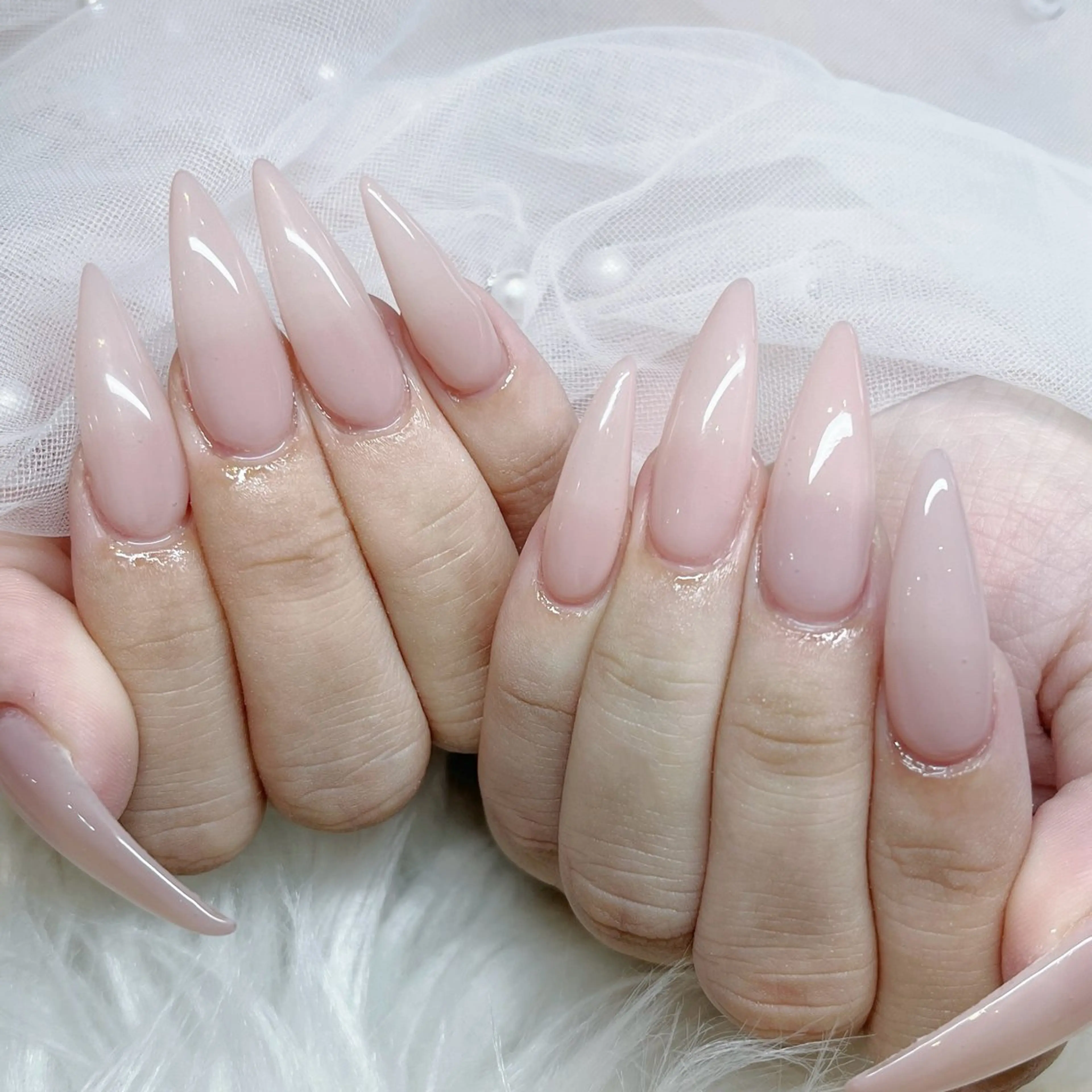 ネイル nail salon moca 心斎橋店所属・moca心斎橋店 Risaのネイルデザイン