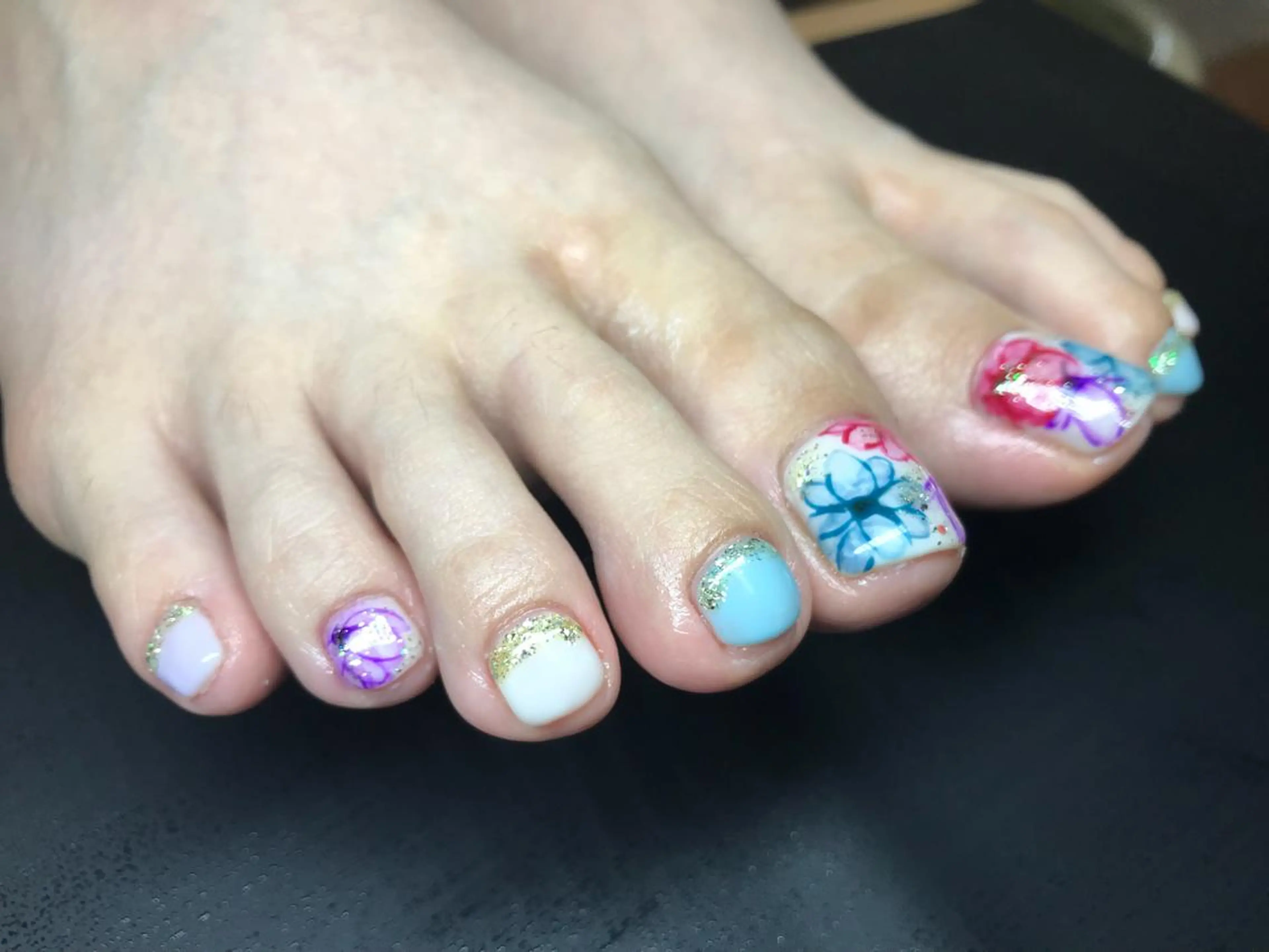 ネイル フットネイル みんなの店所属・仲谷 つかさのエステ・リラクイメージ