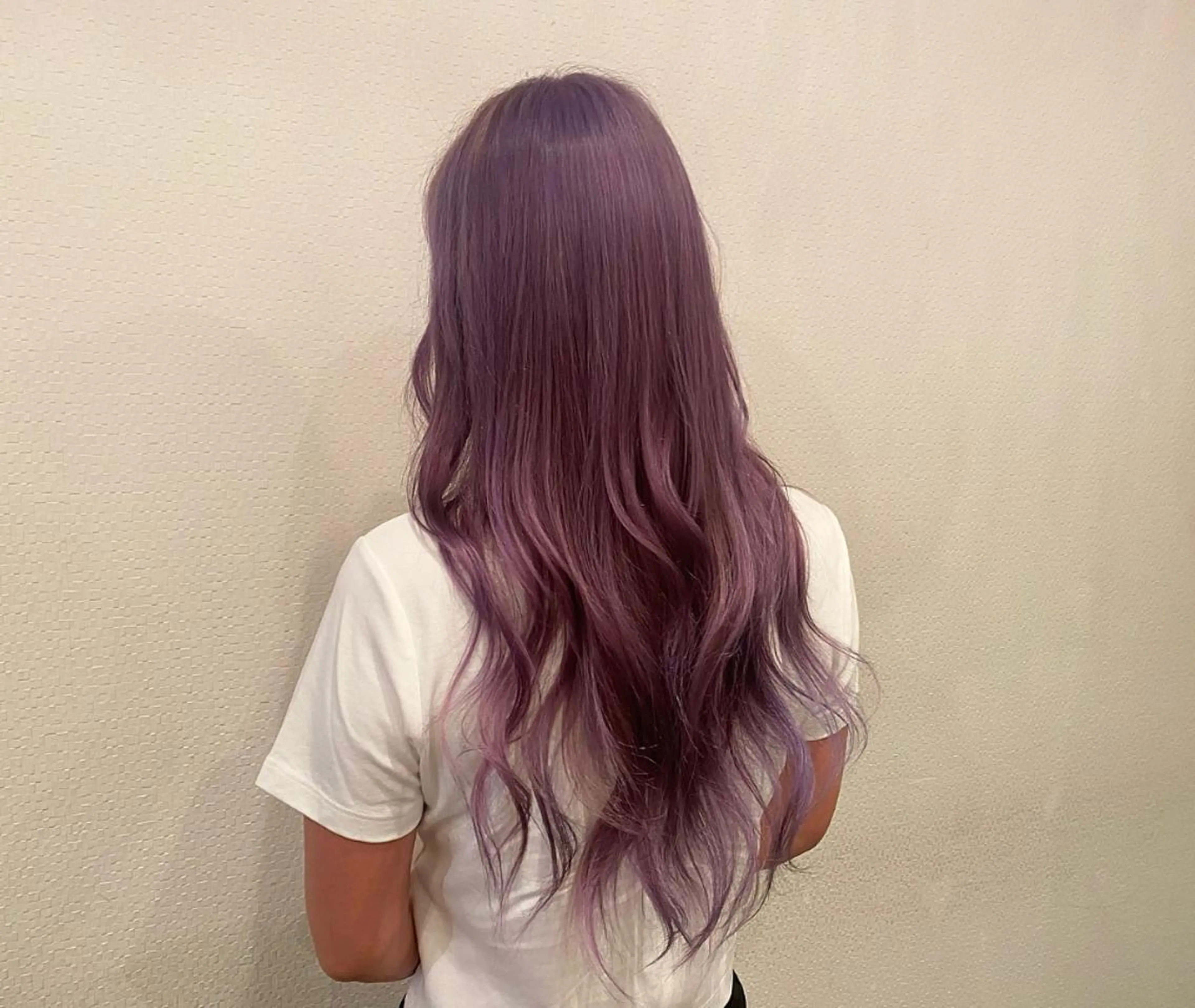 ロング カラー ブリーチ たなか もえなのヘアスタイル
