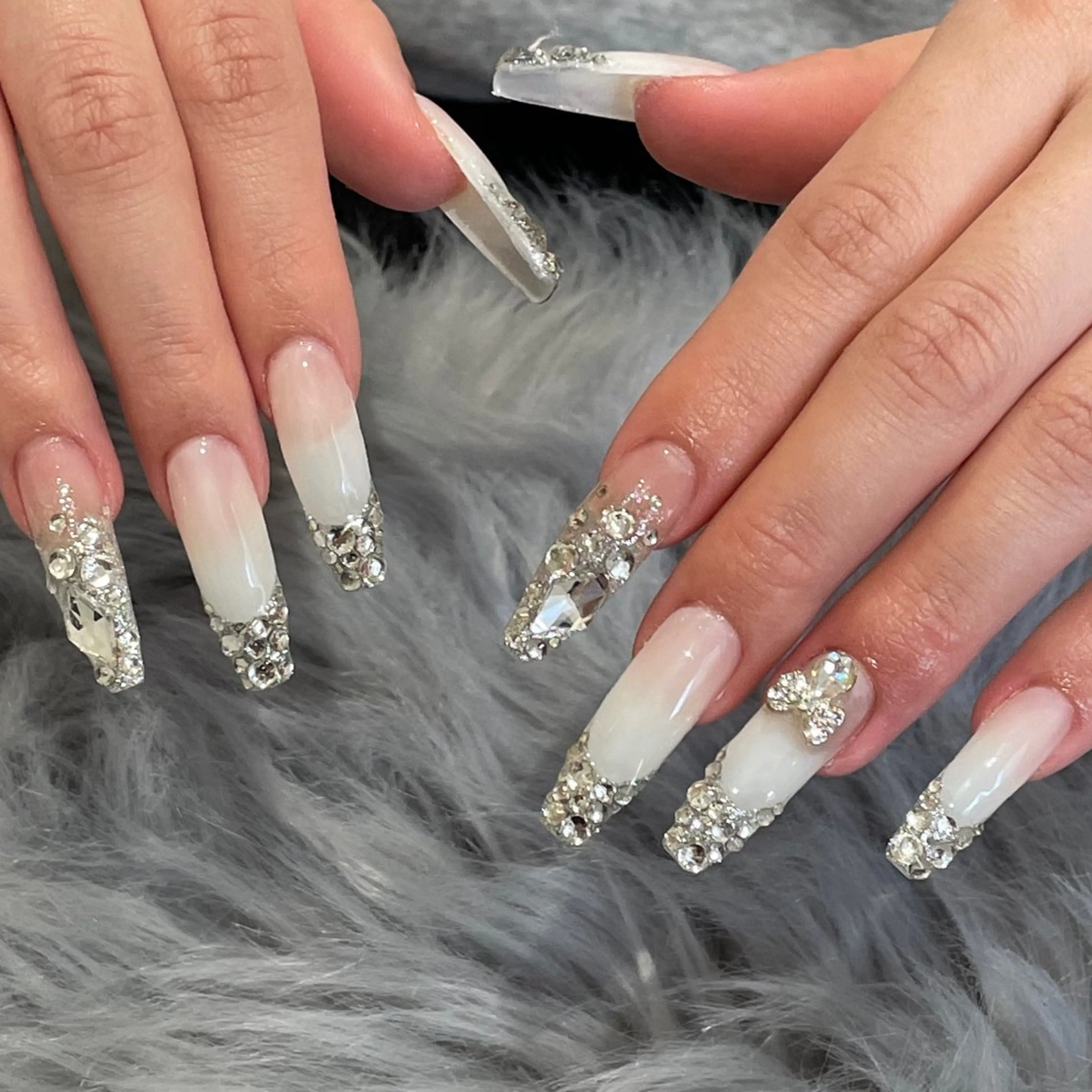ネイル 長さ出し ハンドネイル RICO NAIL所属・RICO Nail パーツつけ放題🌈のネイルデザイン