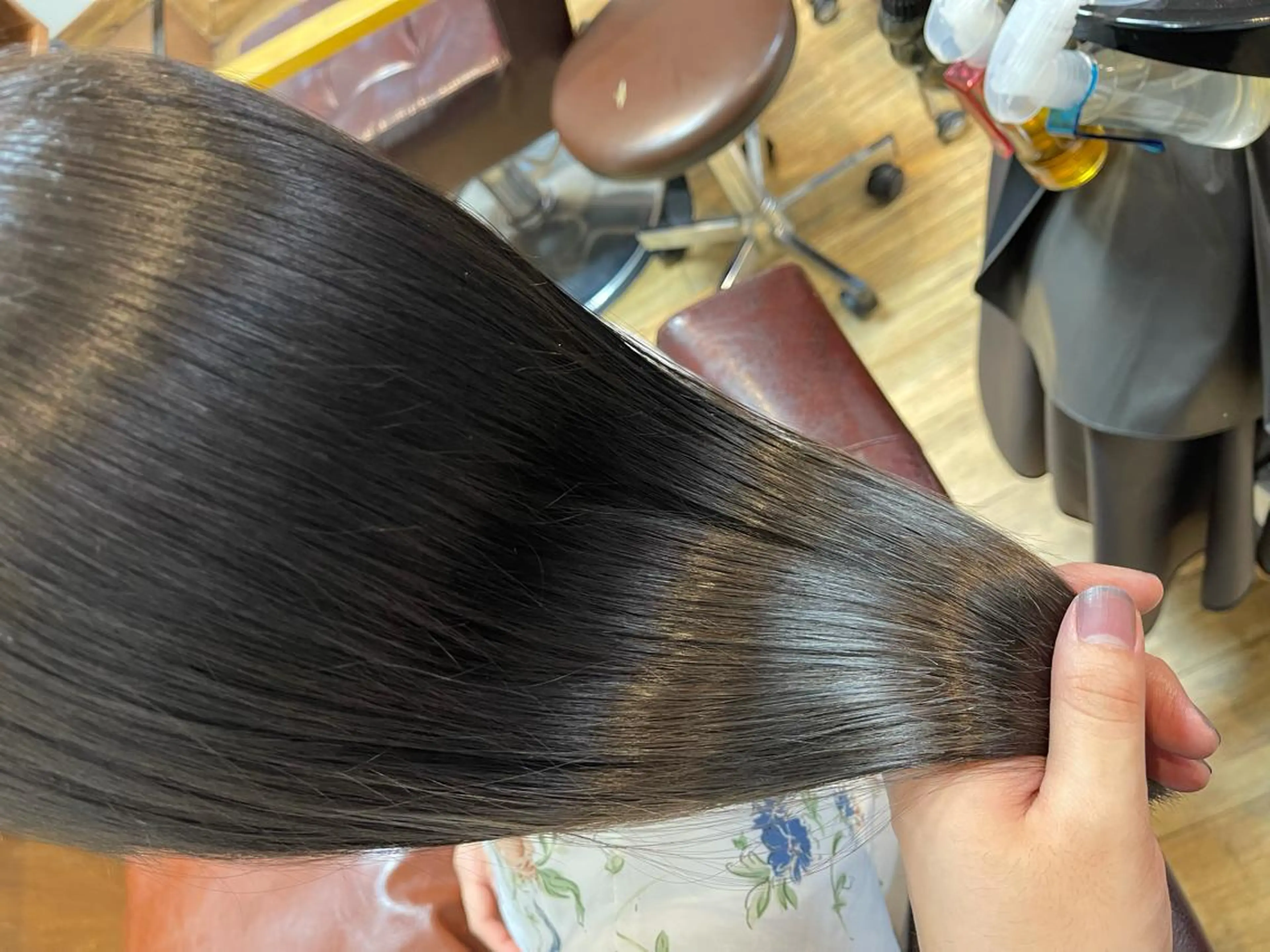 ロング カラー 髪質改善 トリートメント カット ヘアカラー 縮毛矯正 トリートメント 平田 たかしのヘアスタイル