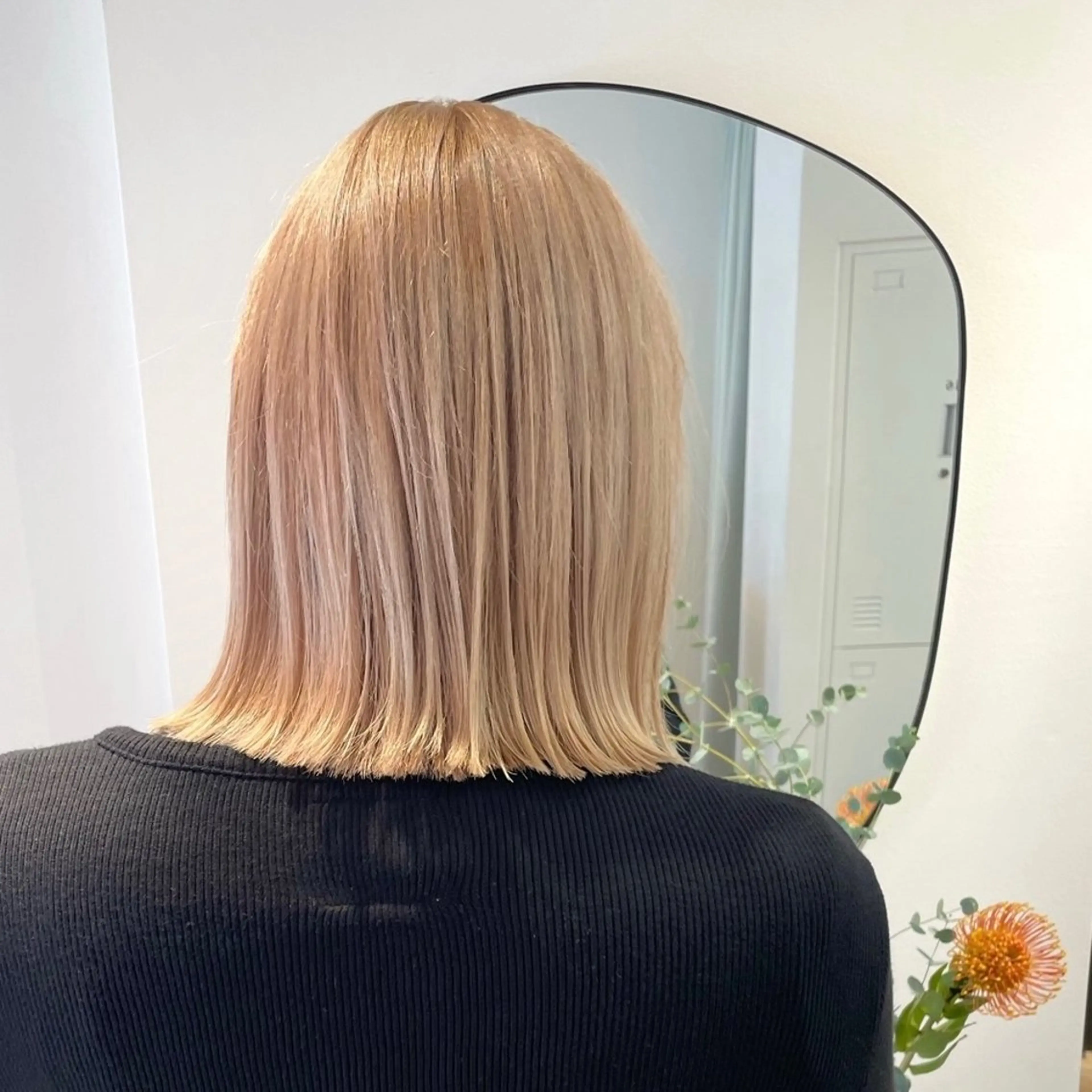 カラー ブリーチ カット ヘアカラー 三宅 昌太のヘアスタイル