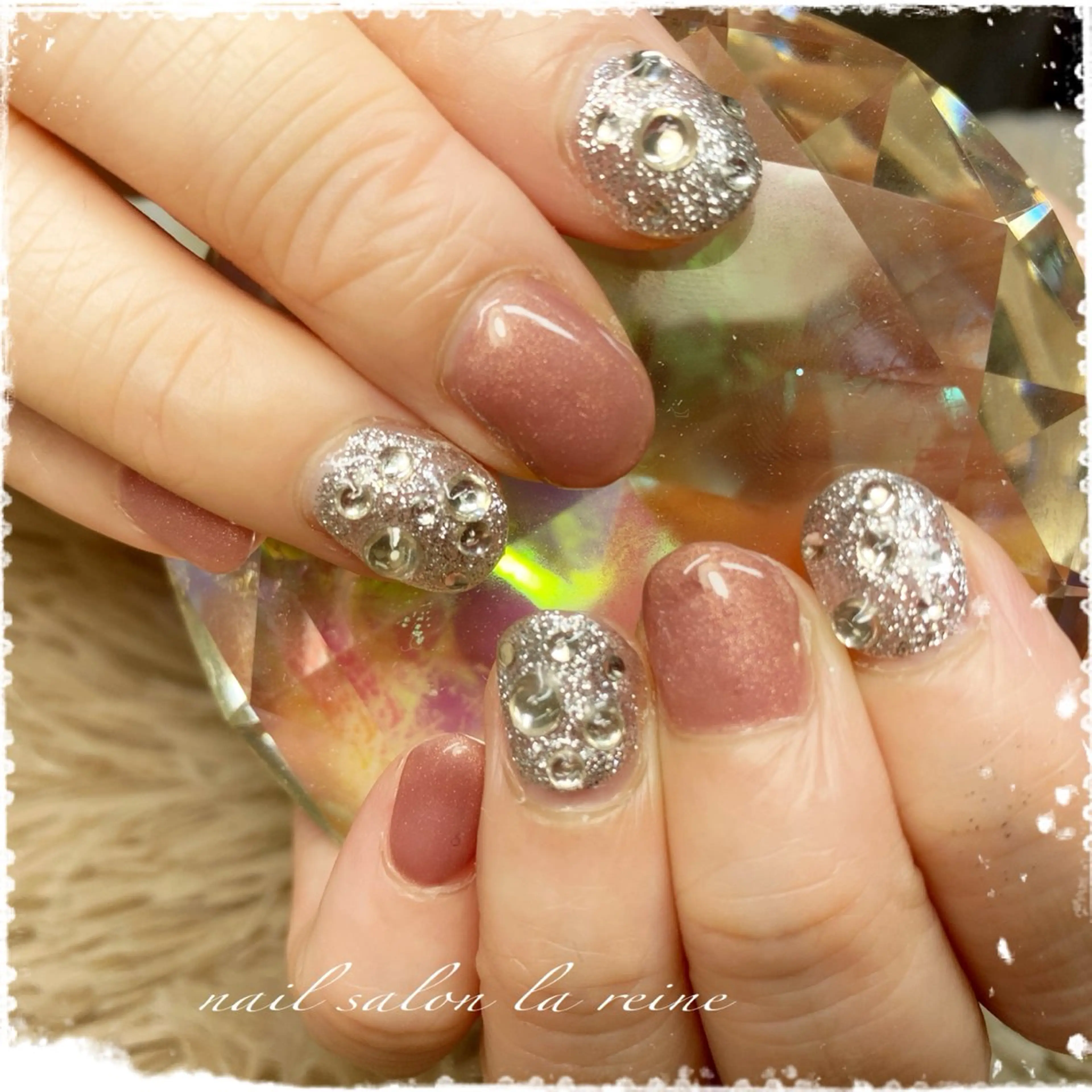 ネイル ショートネイル ハンドネイル nail salon  la reine所属・nail salon la reineのネイルデザイン