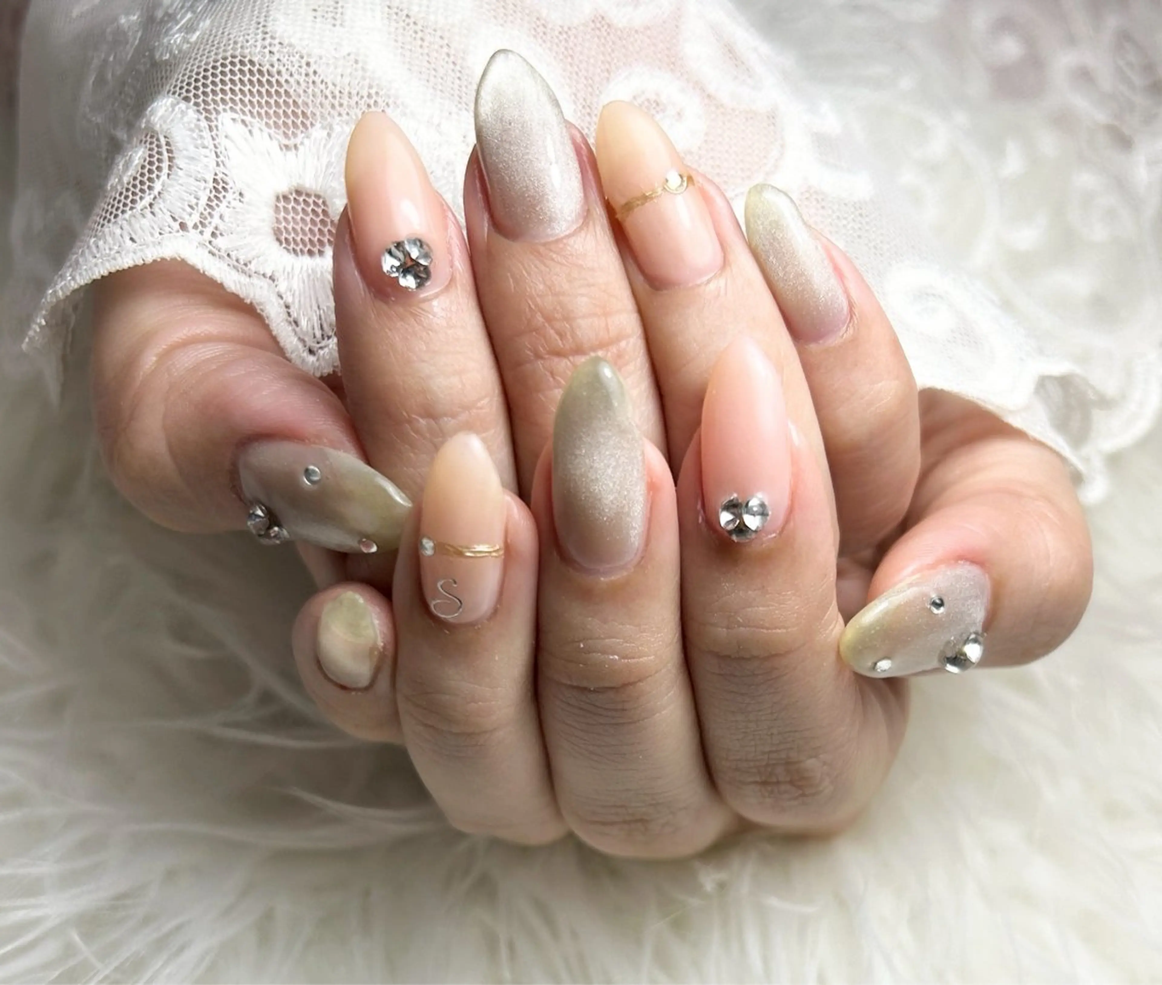 ネイル ENVY☆ NOELのネイルデザイン