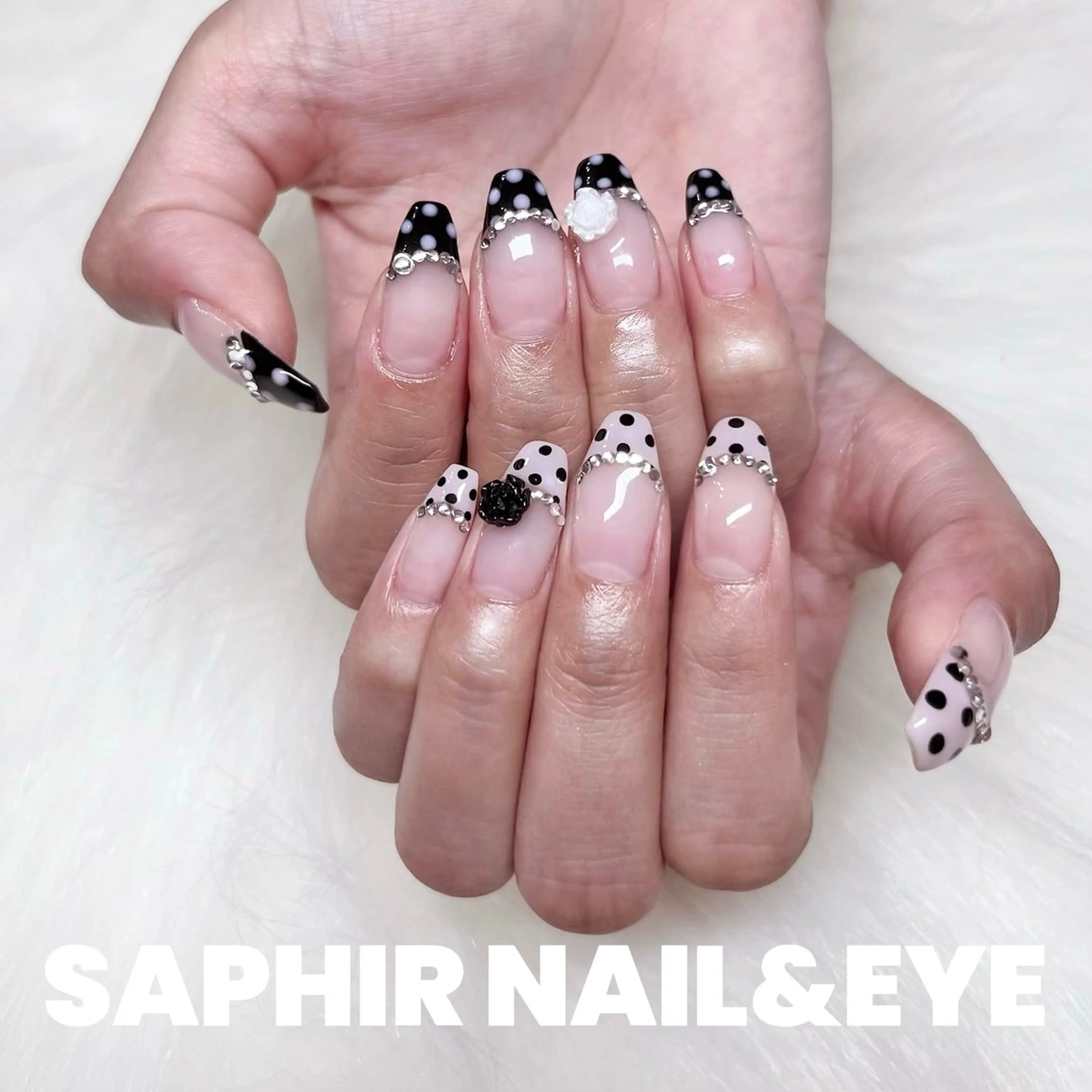 ネイル ハンドネイル ハンドケア SAPHIR SATSUKIの眉毛・アイブロウイメージ