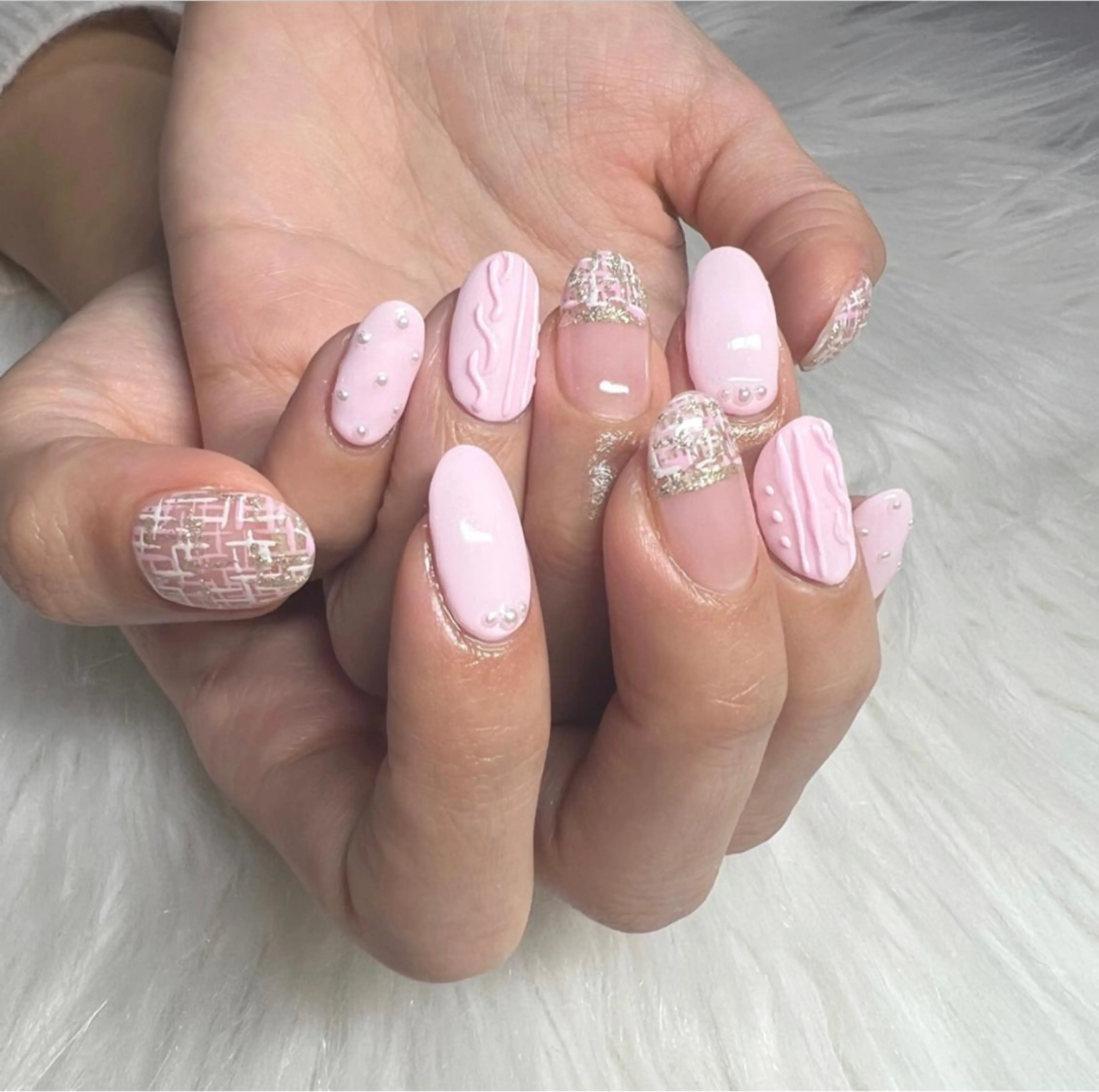 ネイル オーロラネイル フレンチネイル ジェルネイル マグネットネイル パラジェル LeaLea nails.のネイルデザイン
