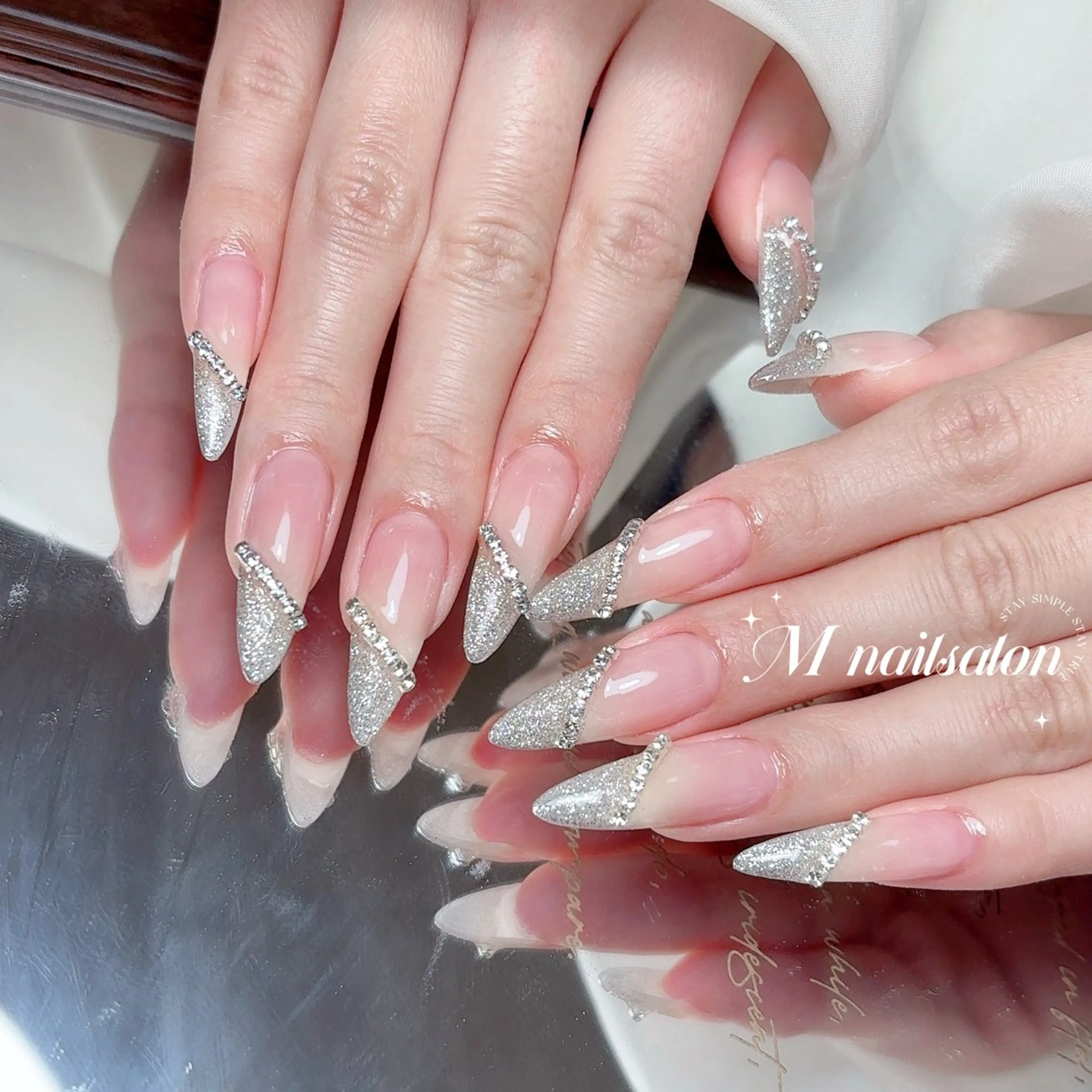 ネイル ハンドネイル M🌷nail 長さだし専門店のネイルデザイン