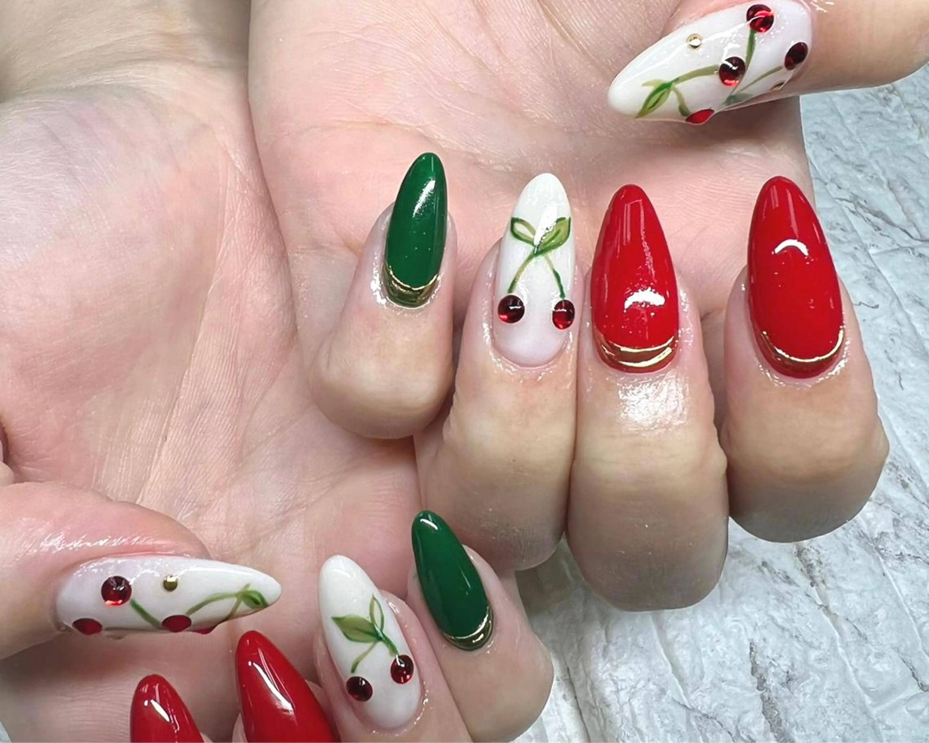 ネイル ハンドネイル Alohi nail salonのネイルデザイン