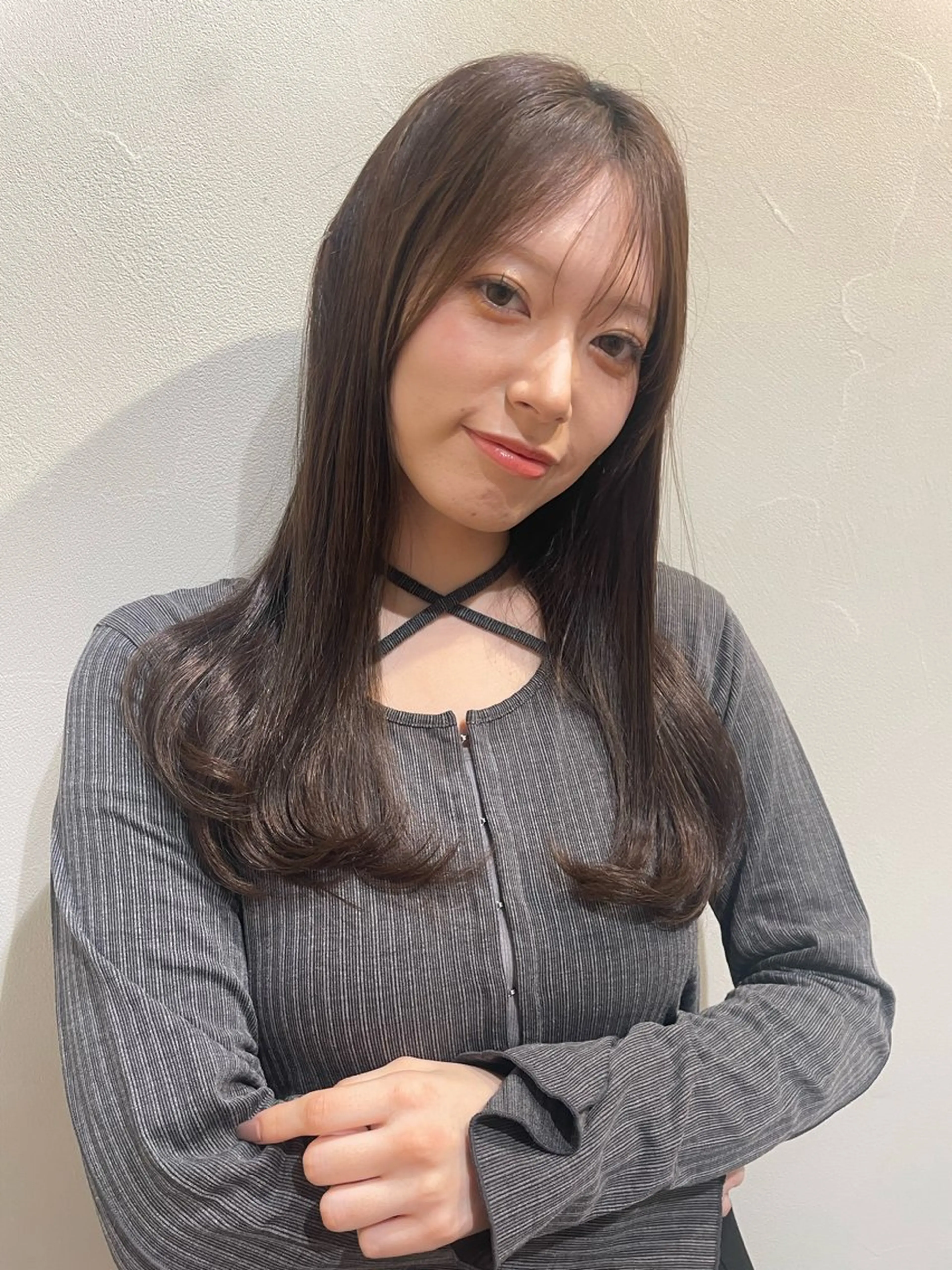 ロング レイヤーカット 植手 莉菜のヘアスタイル