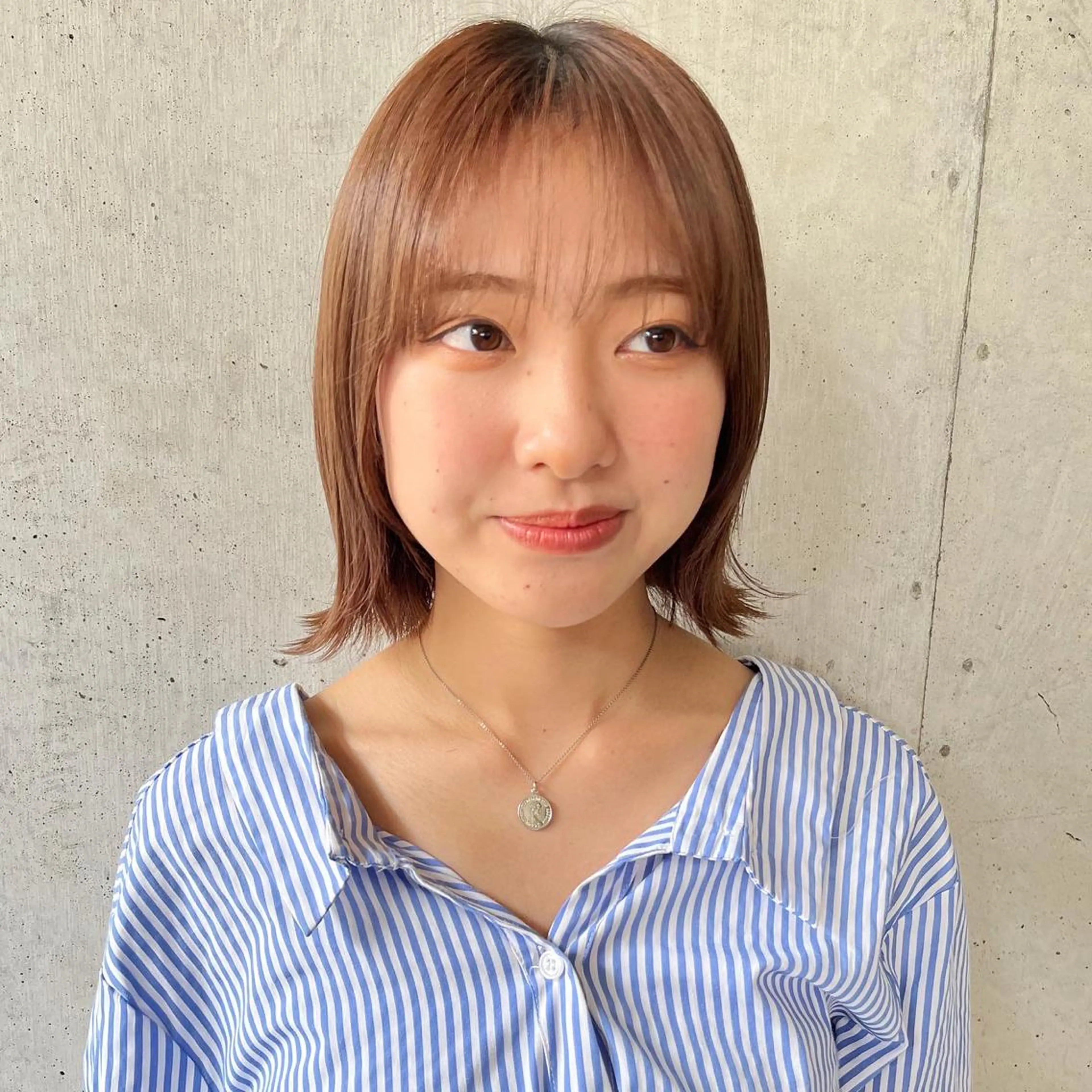 ミディアム CHAINON 木原崇了のヘアスタイル