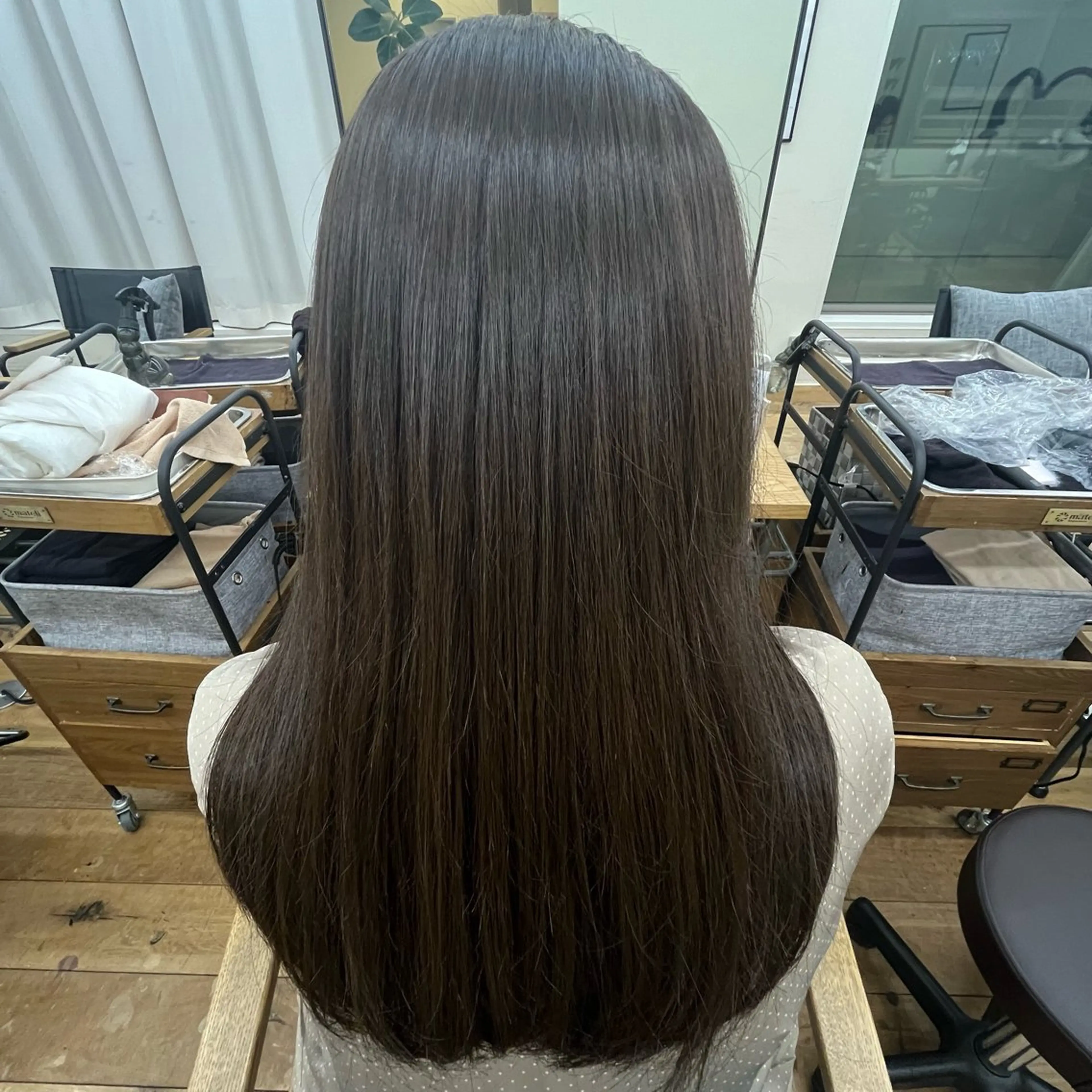 カラー 小森田　果怜 縮毛矯正、カラーのヘアスタイル