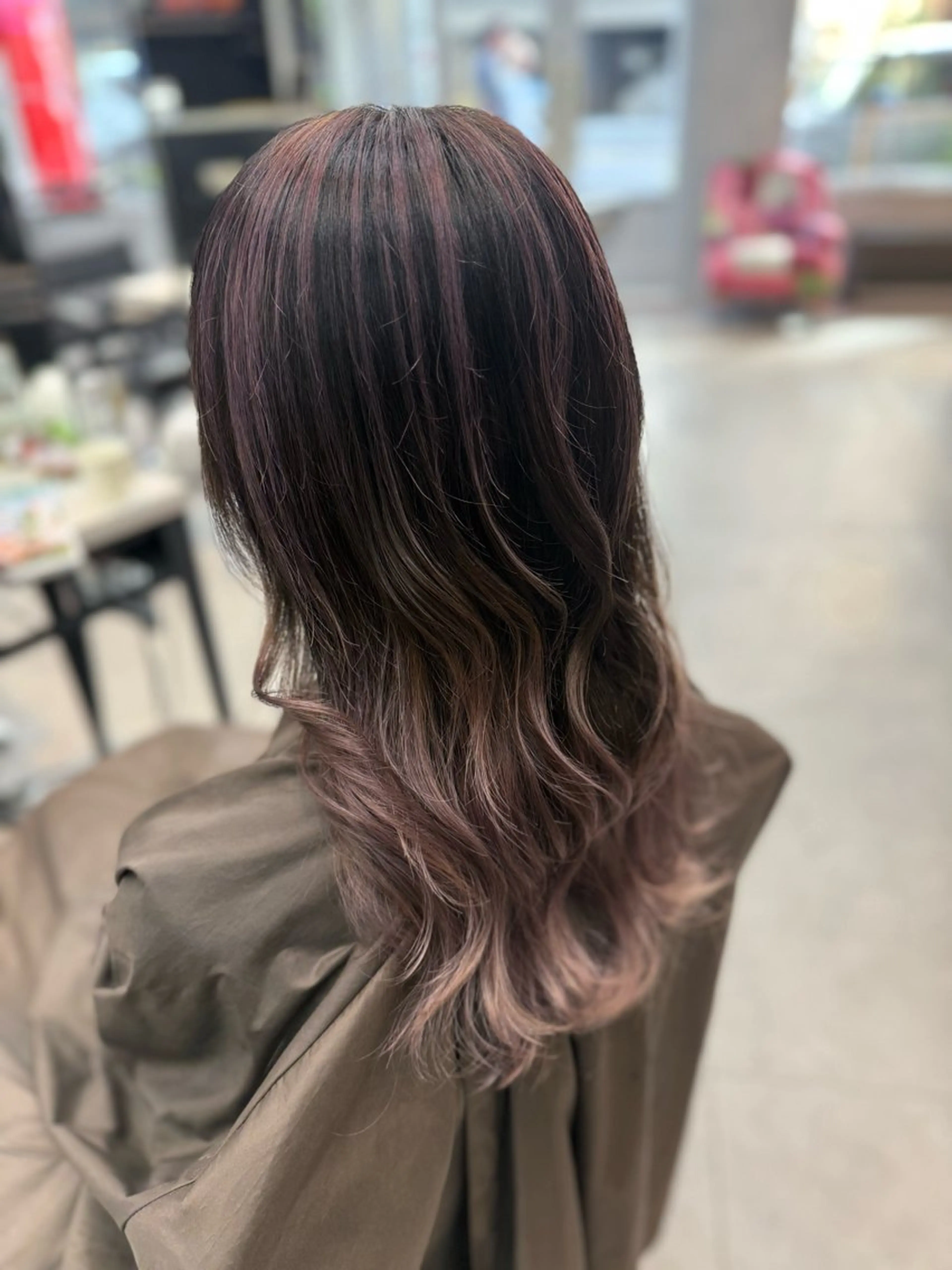 ロング カット ヘアカラー トリートメント Nene 🪽🤍推しカラーのヘアスタイル