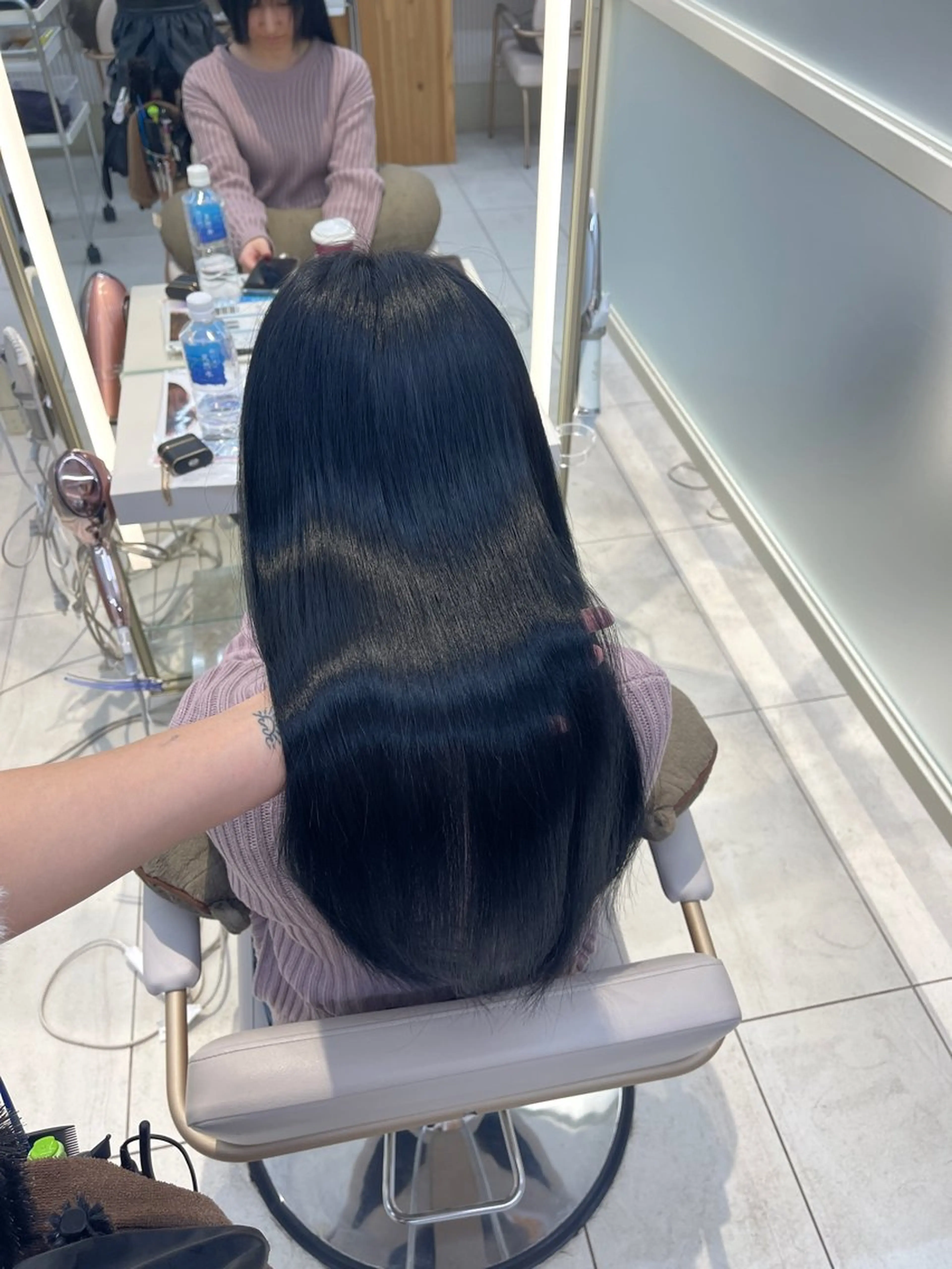 ロング カラー Hina🩵ツヤ髪 透明感カラー🩵のヘアスタイル