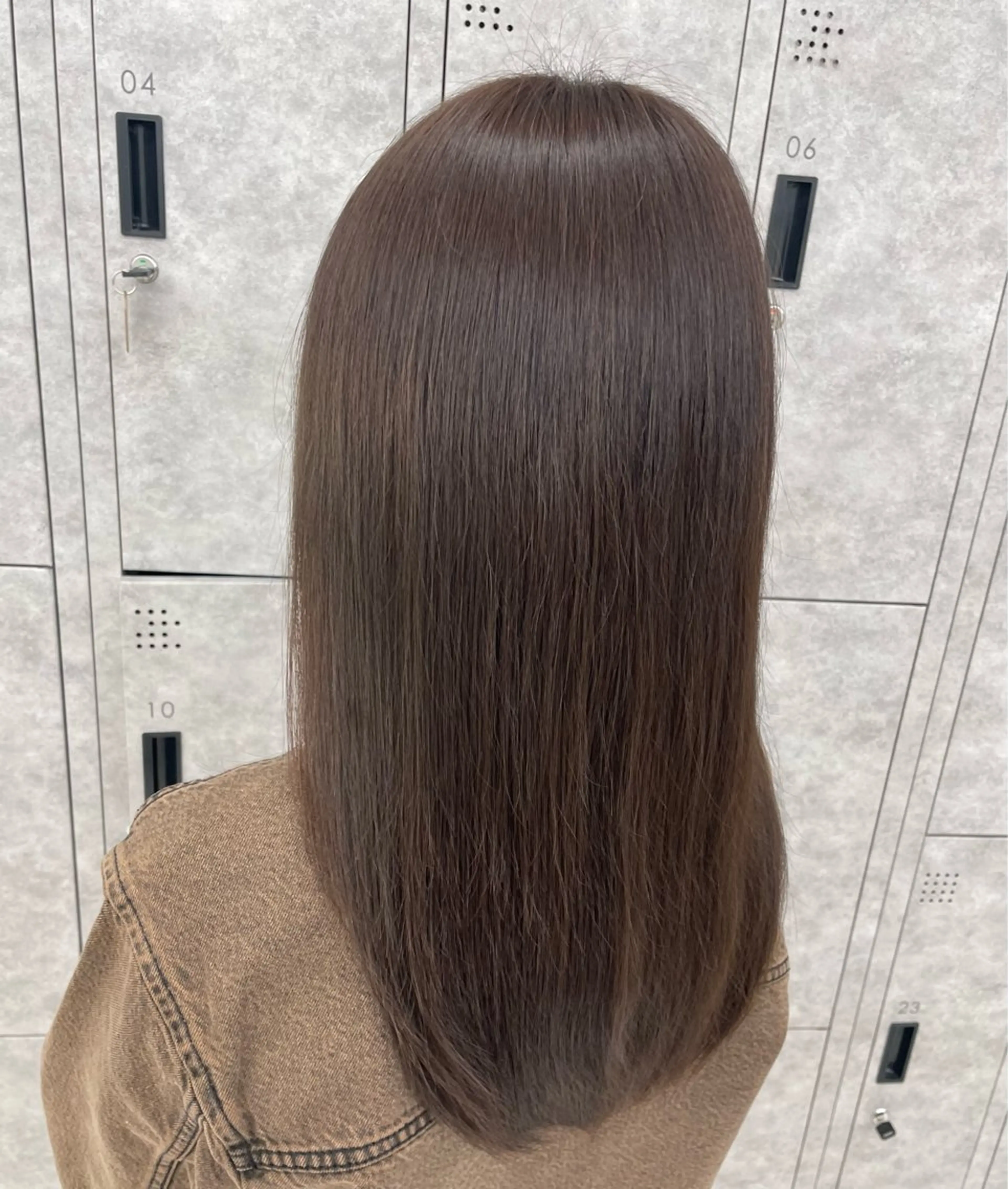 セミロング ヘアカラー トリートメント 艶カラー/カット モデル募集中/あやかのヘアスタイル