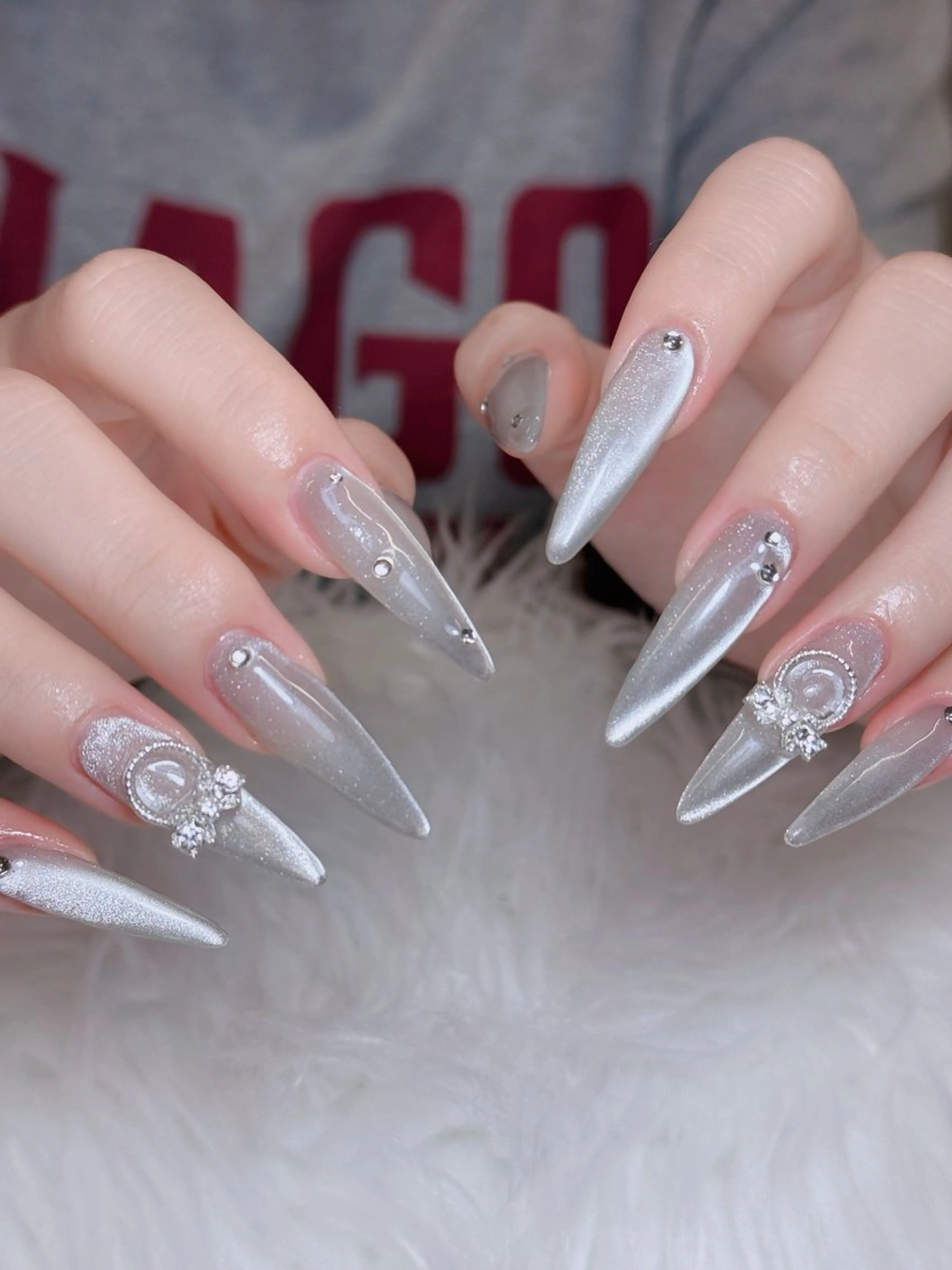ネイル オーロラネイル チークネイル フットネイル フレンチネイル 韓国ネイル ハンドネイル ハンドケア Lumi Nail 新大久保3‘のネイルデザイン