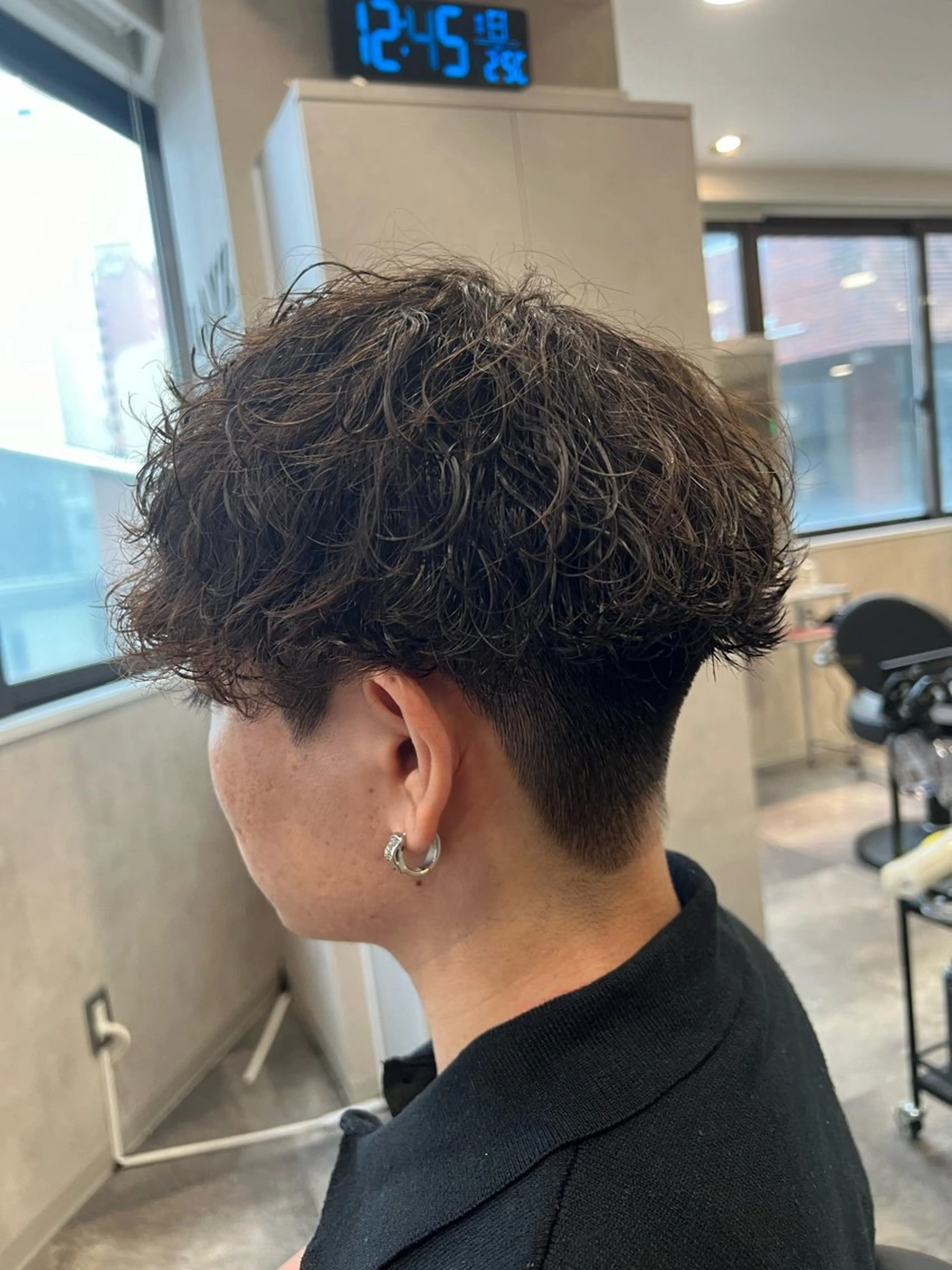 ショート 🎴イトウユウ🎴 #話さない美容師のヘアスタイル