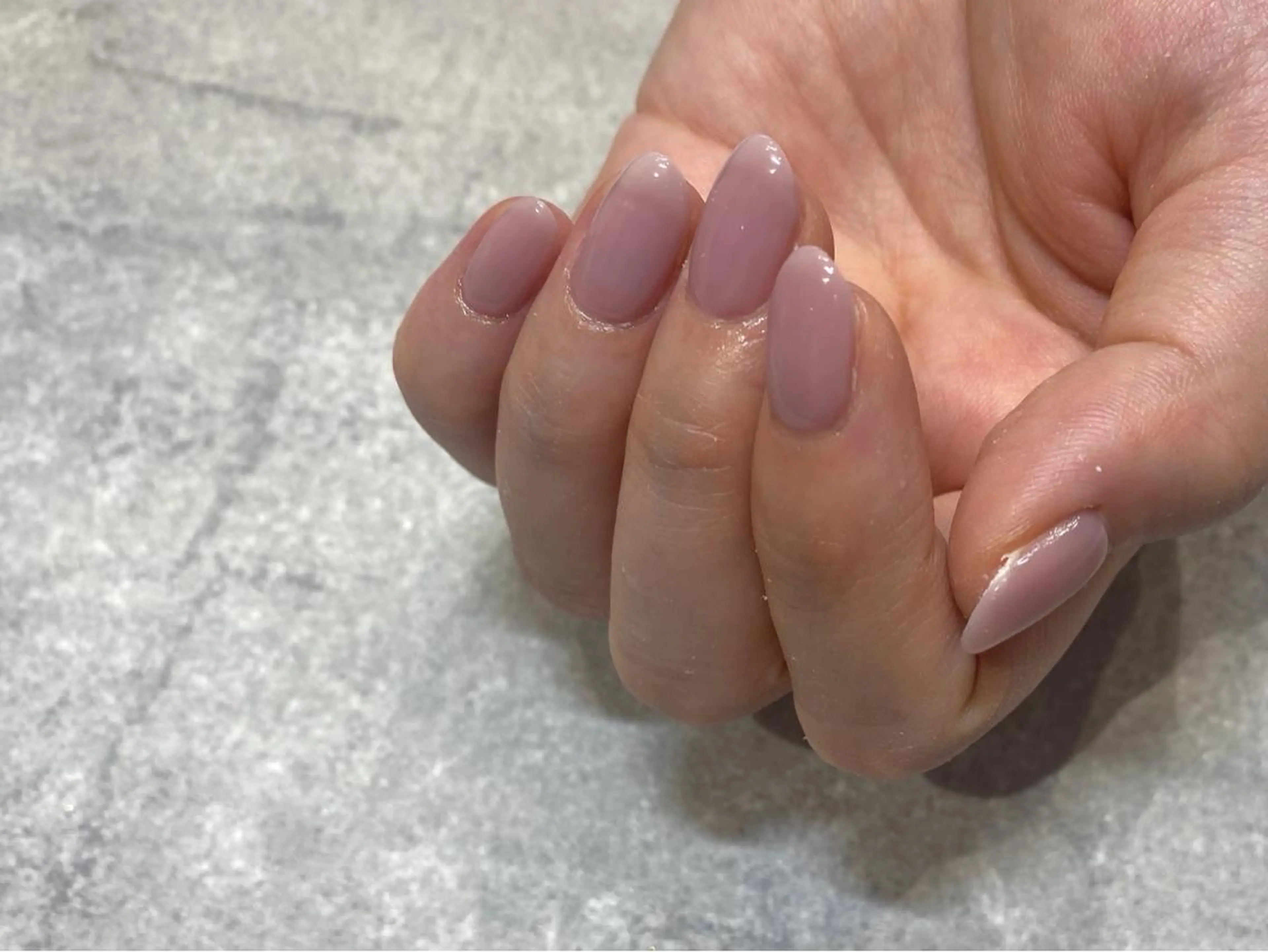 ネイル ハンドネイル NINEnami ニュアンスネイルのネイルデザイン