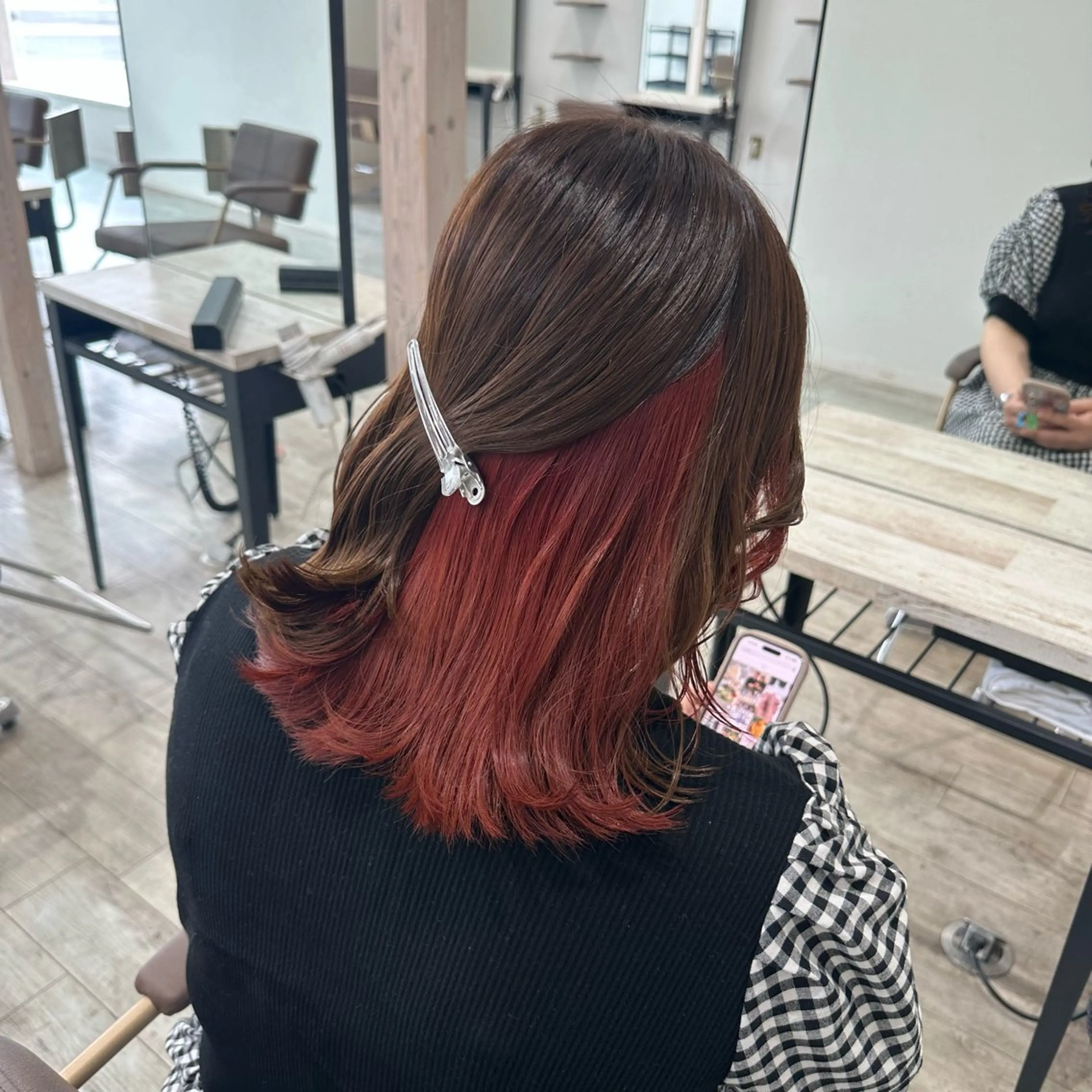 ミディアム akane 🐟のヘアスタイル