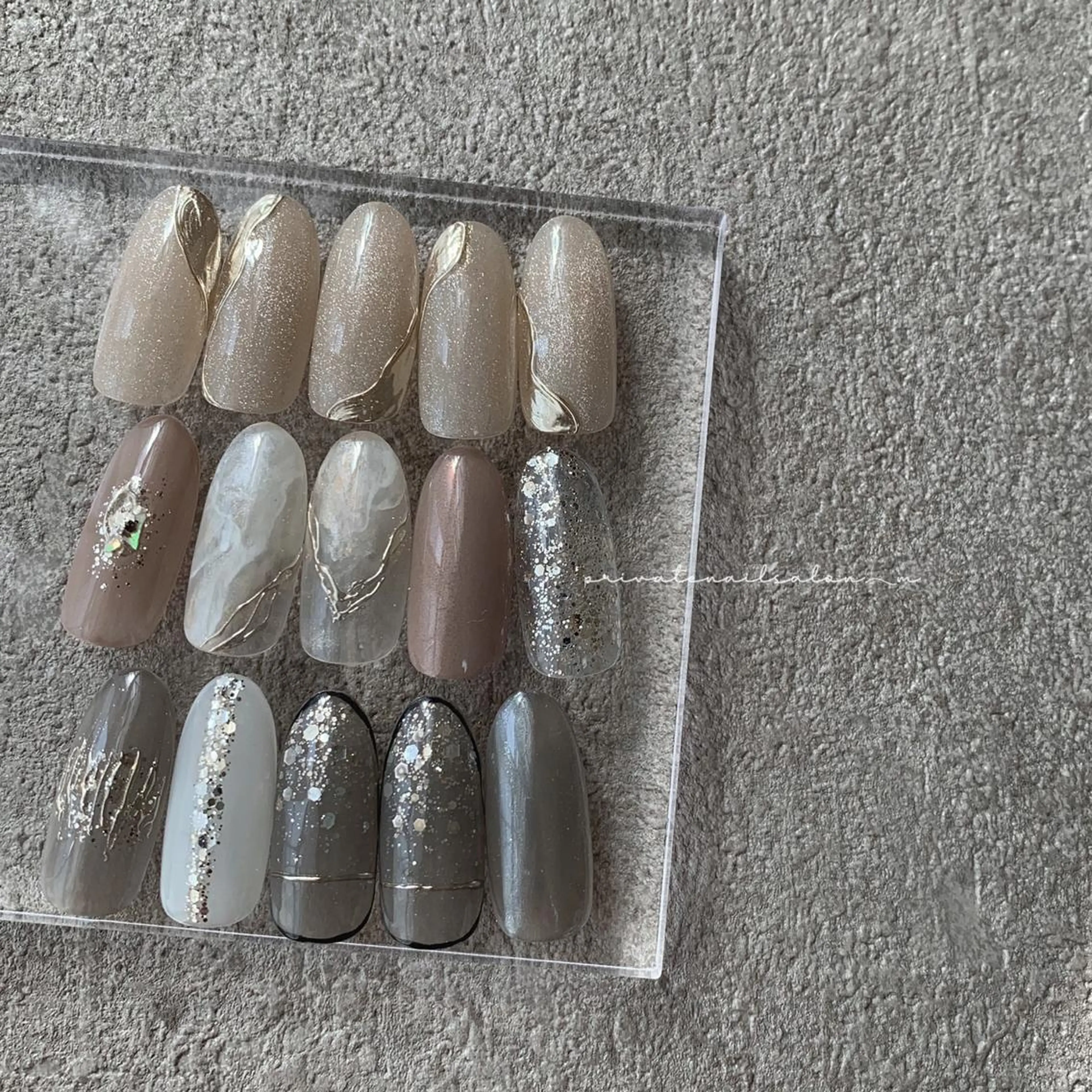 ネイル マグネットネイル ニュアンスネイル ハンドネイル Liebe nailのネイルデザイン