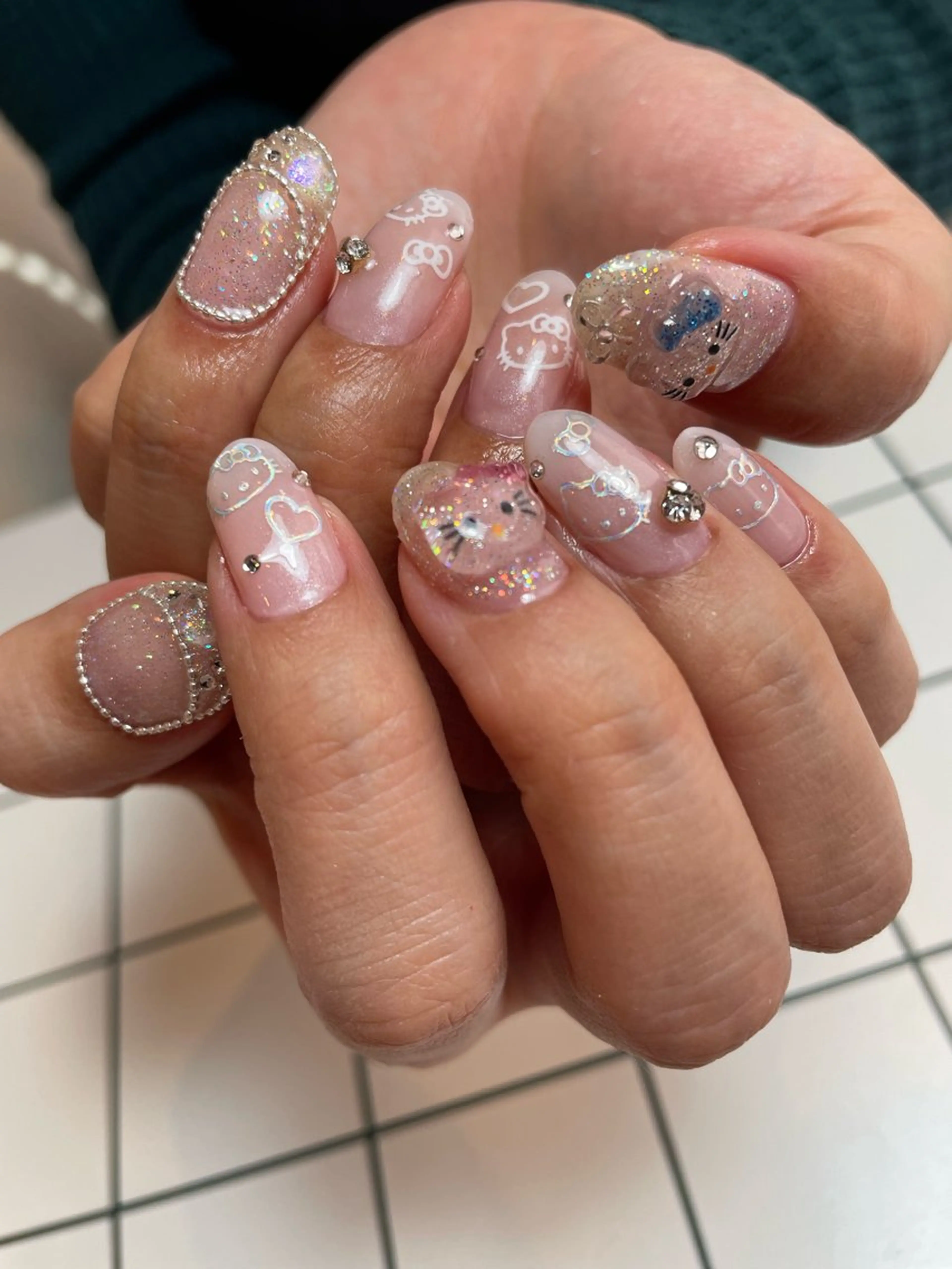 ネイル ホワイト 冬ネイル nail salon POPPYのネイルデザイン
