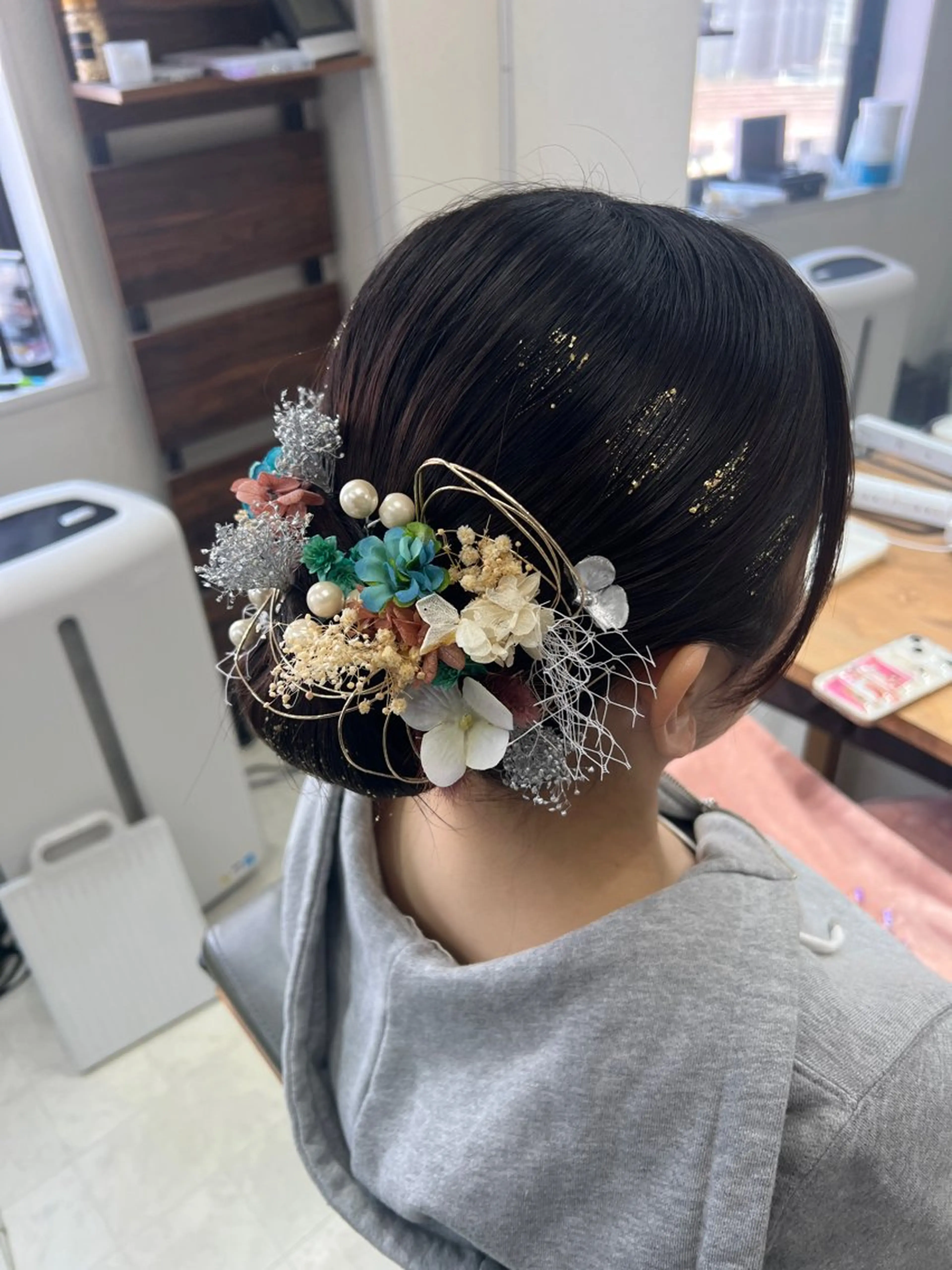 セミロング ヘアアレンジ 卒業式のヘアスタイル 山室 敬義のヘアスタイル