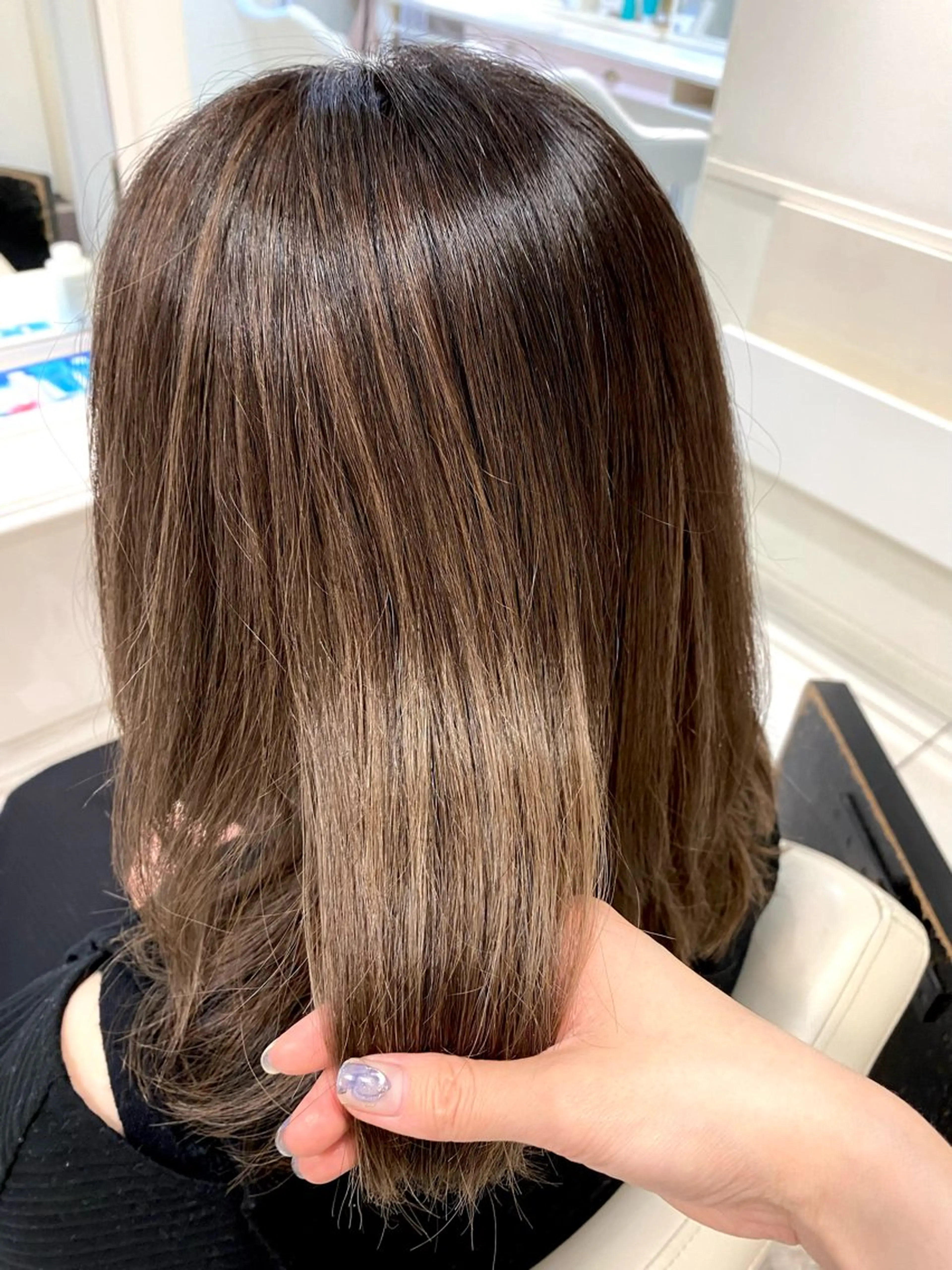 ミディアム カラー ヘアカラー 髪質改善🥂✨ Mioのヘアスタイル