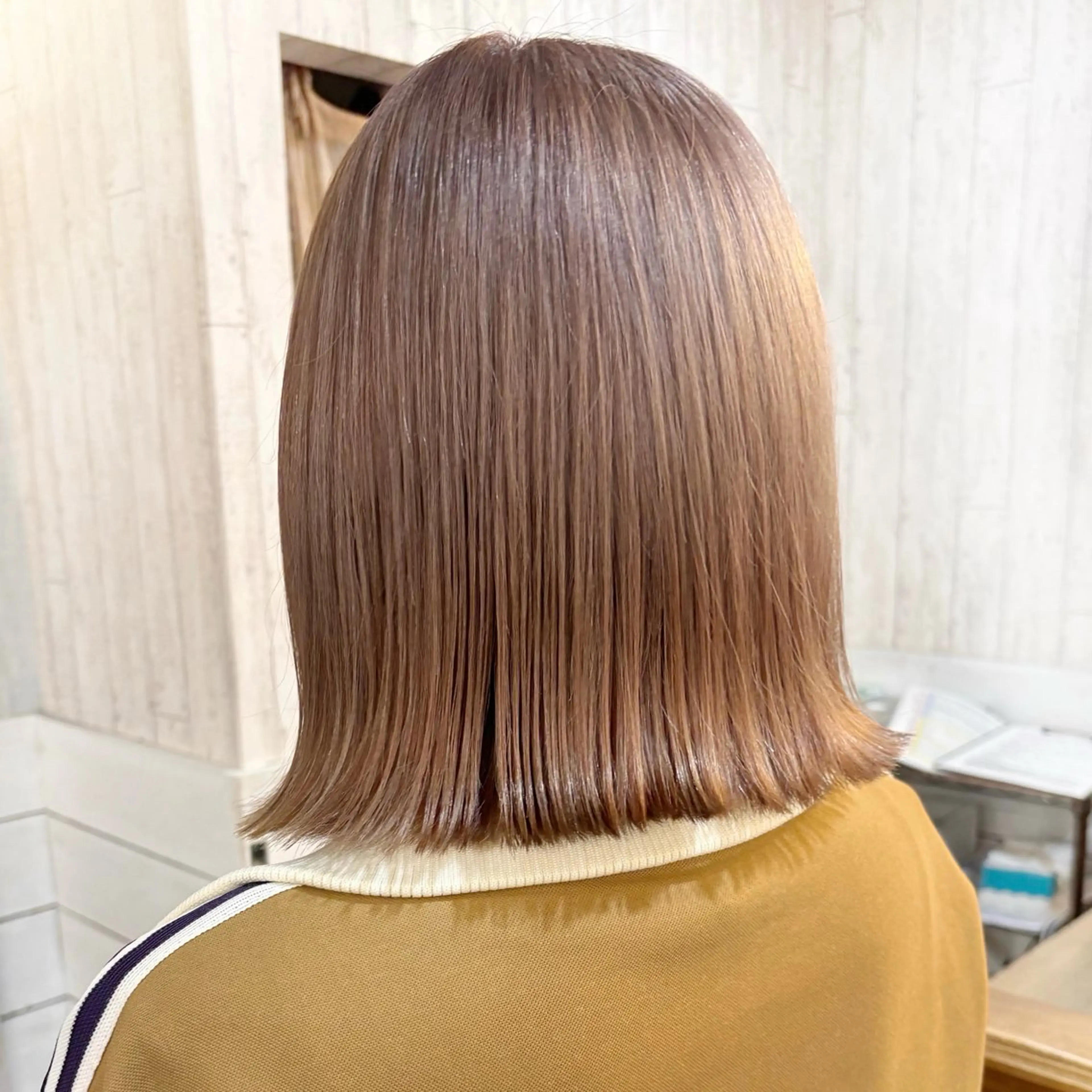 ミディアム 切りっぱなしボブ ボブ 透明感/レイヤー /ayaneのヘアスタイル