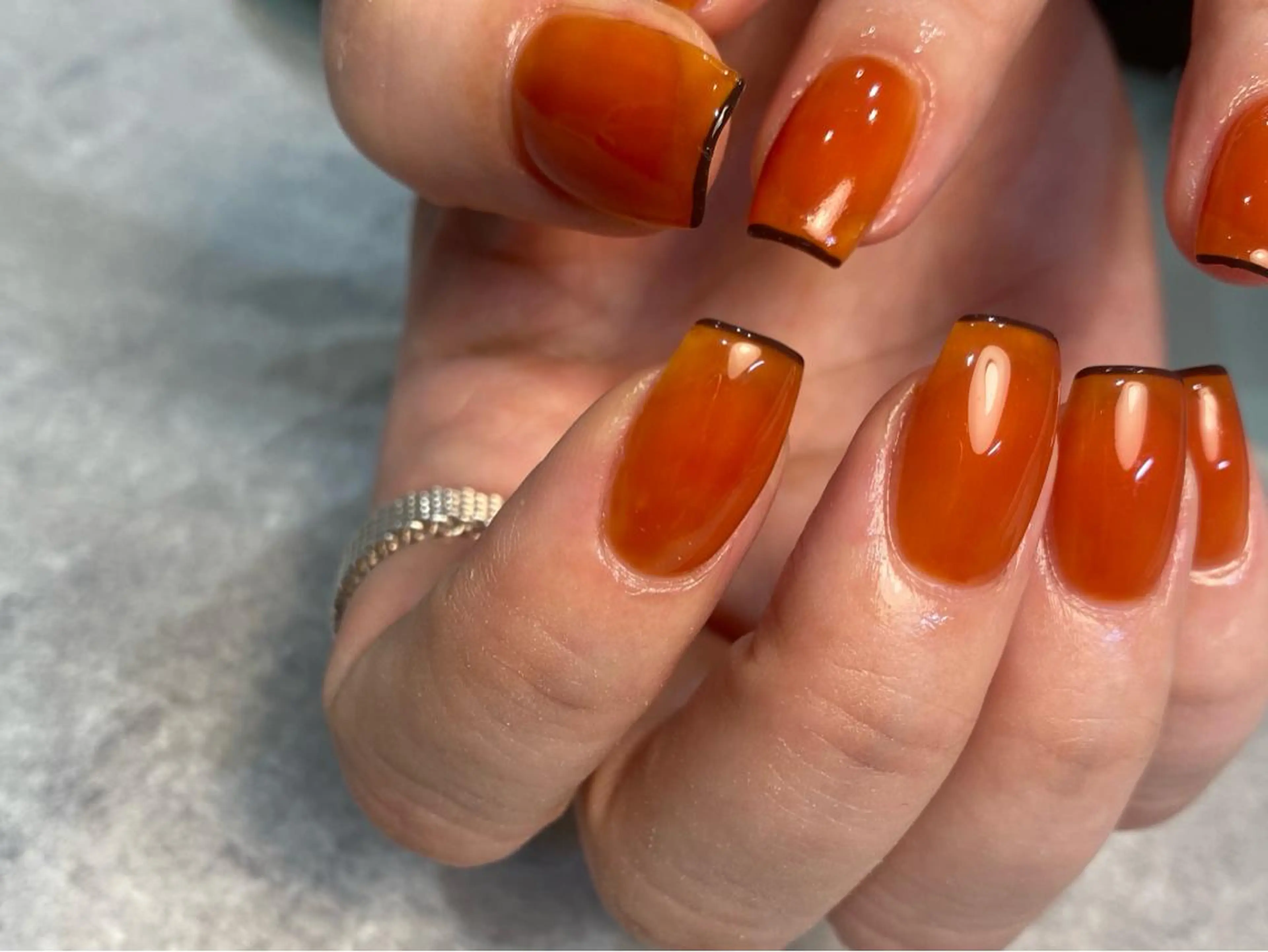 ネイル ハンドネイル NINEnami ニュアンスネイルのネイルデザイン