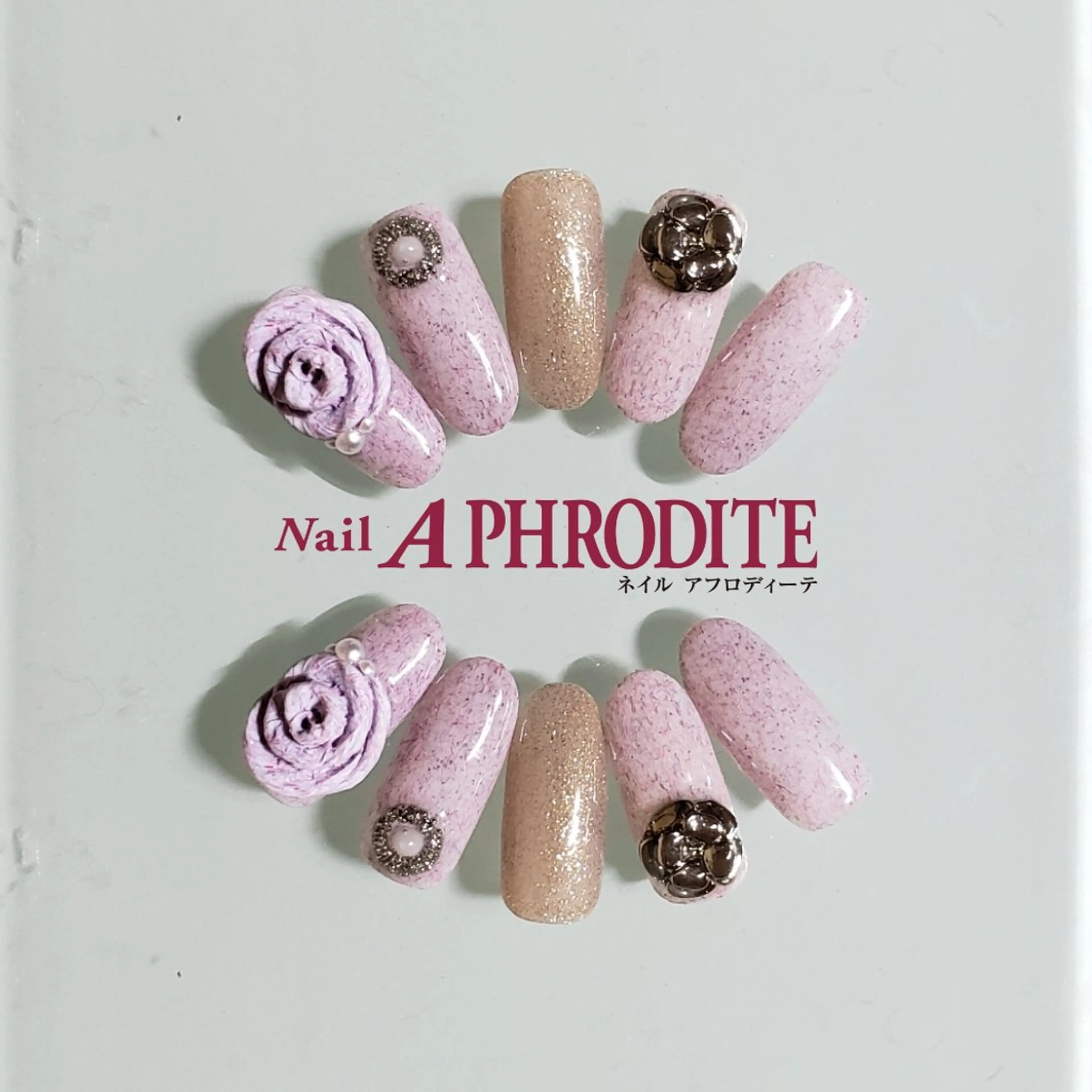 ネイル ジェルネイル ニュアンスネイル スカルプネイル ソフトジェル ネイルチップ ハンドネイル Nail  Aphroditeのネイルデザイン