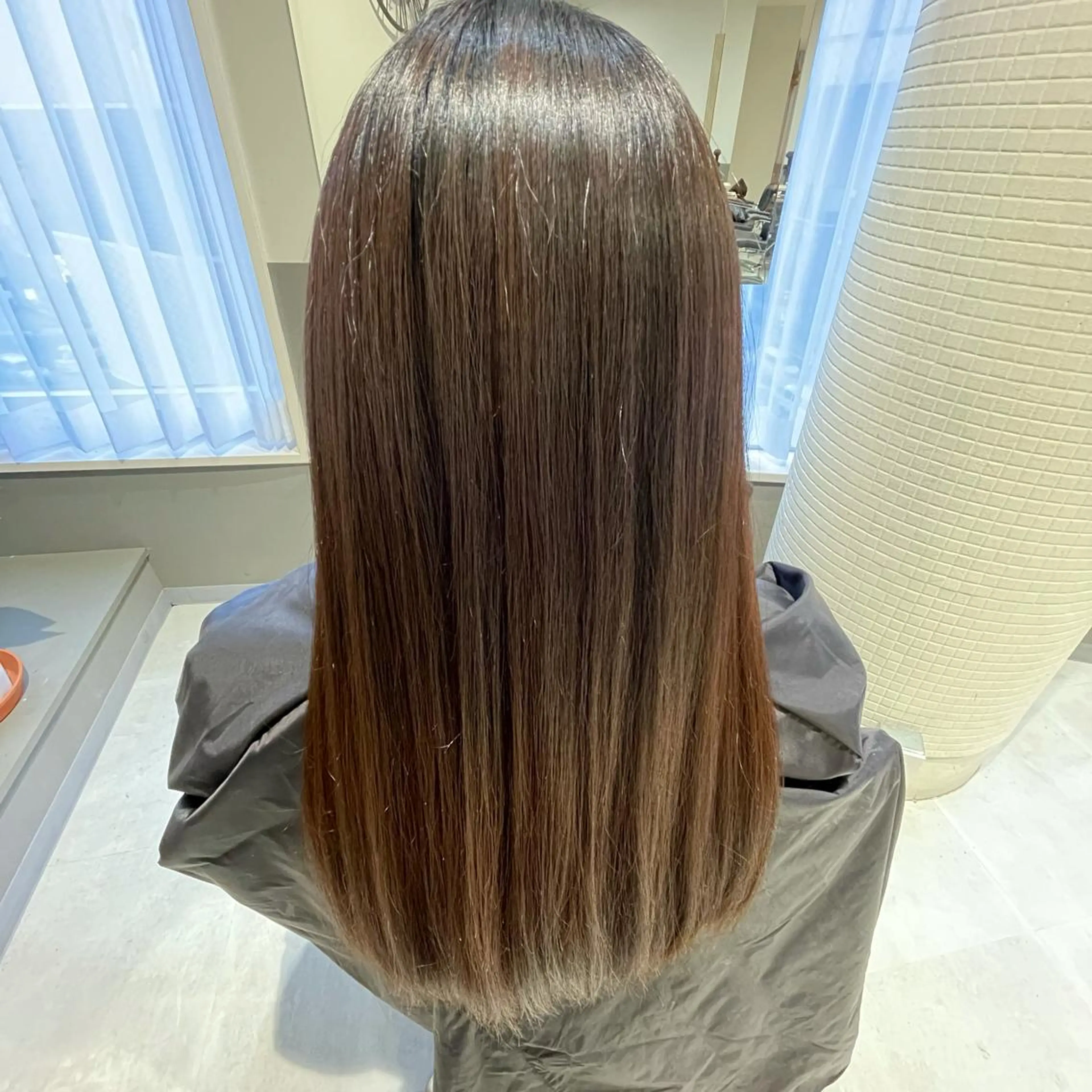 ロング ウサミ/透明感カラー レイヤーカット🌈のヘアスタイル