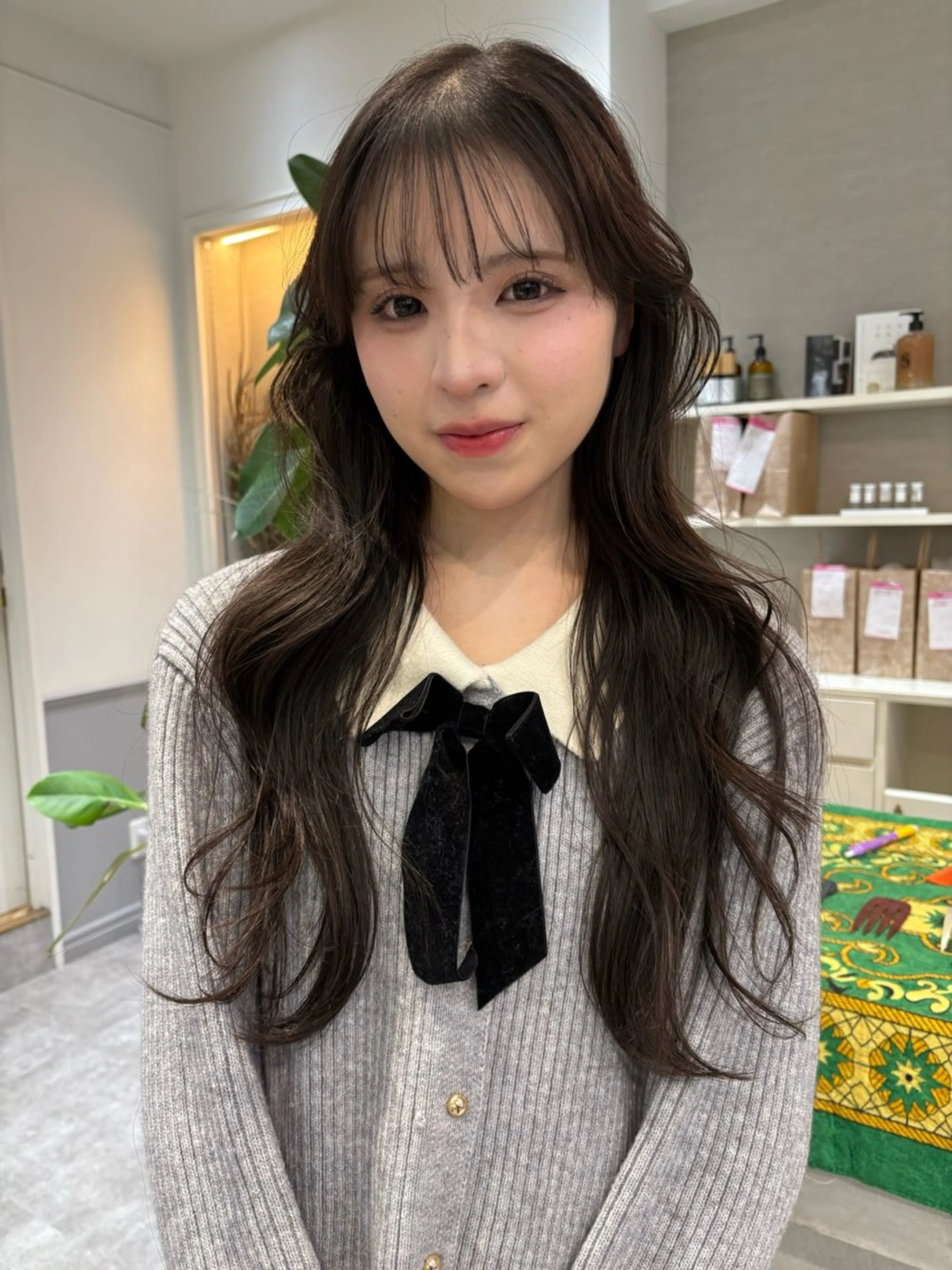 ロング ヘアアレンジ 韓国風ヘア レイヤーカット ロング ヘアセット SIKI yuuna モテ韓国ヘア☁️のヘアスタイル