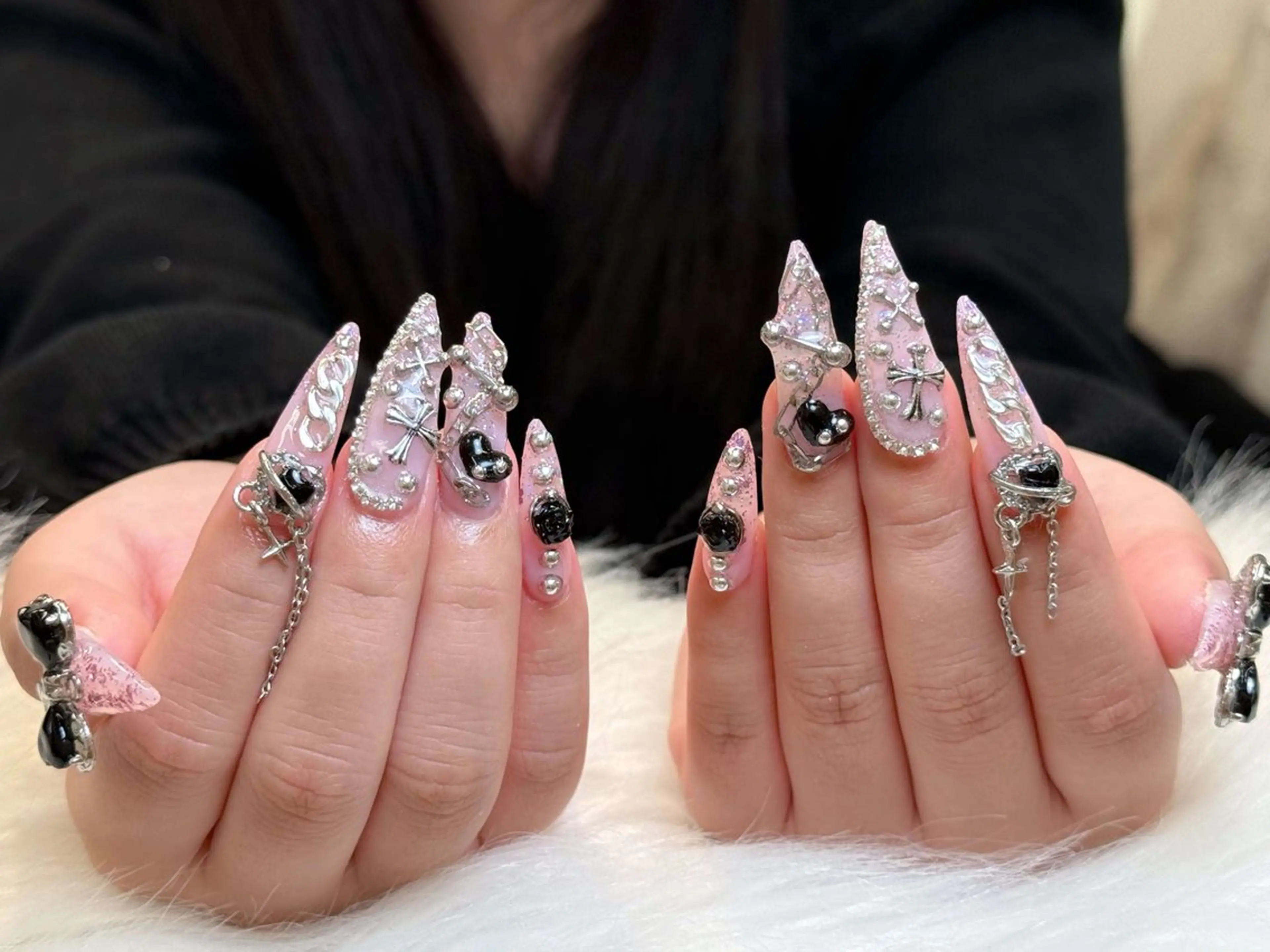 ネイル アートネイル フレンチネイル ジェルネイル ニュアンスネイル オフィスネイル ハンドネイル Nie Nail Salon所属・Nie Nail Shinokuboのネイルデザイン