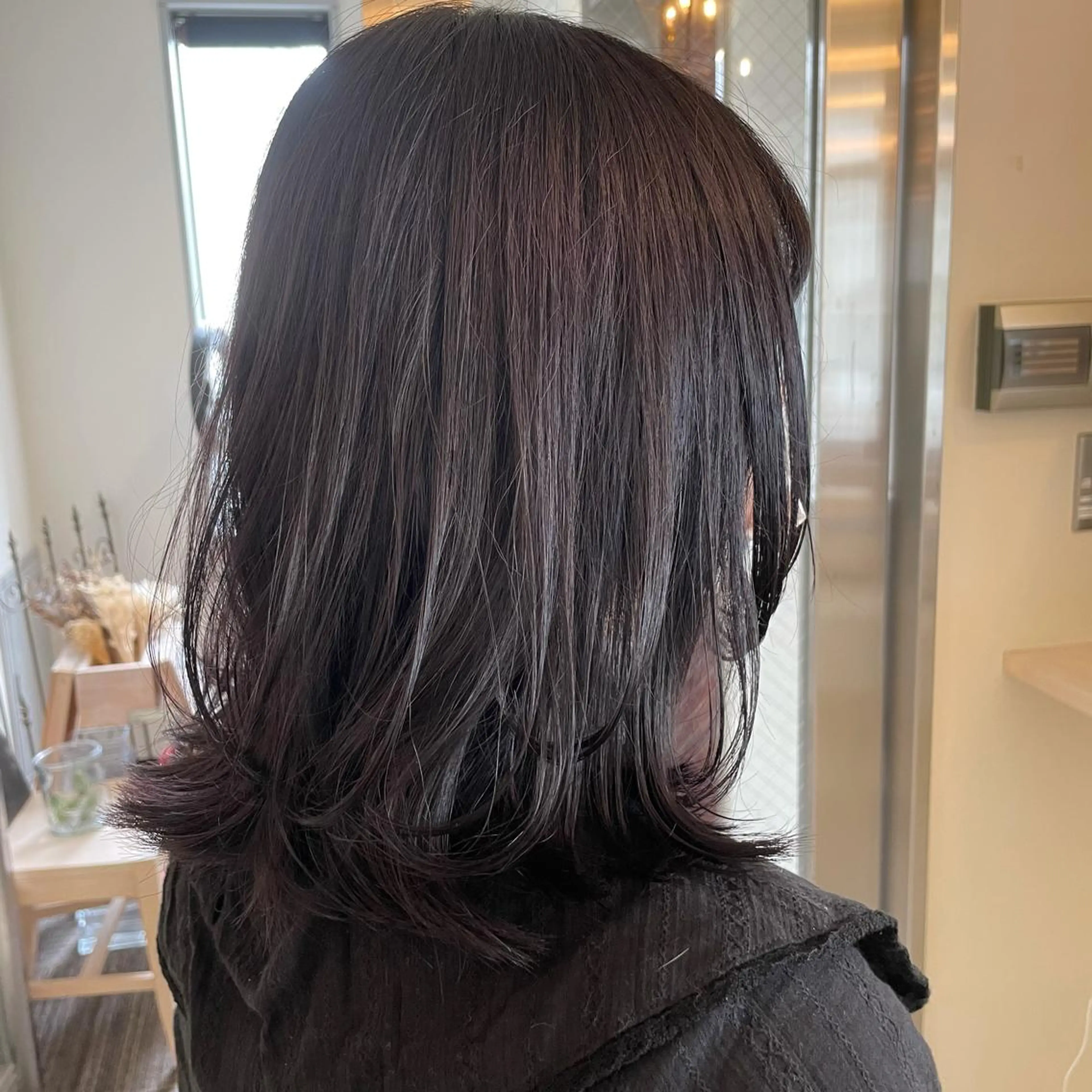 ミディアム カラー ボブウルフ／ボブ Satsuki【名駅のヘアスタイル