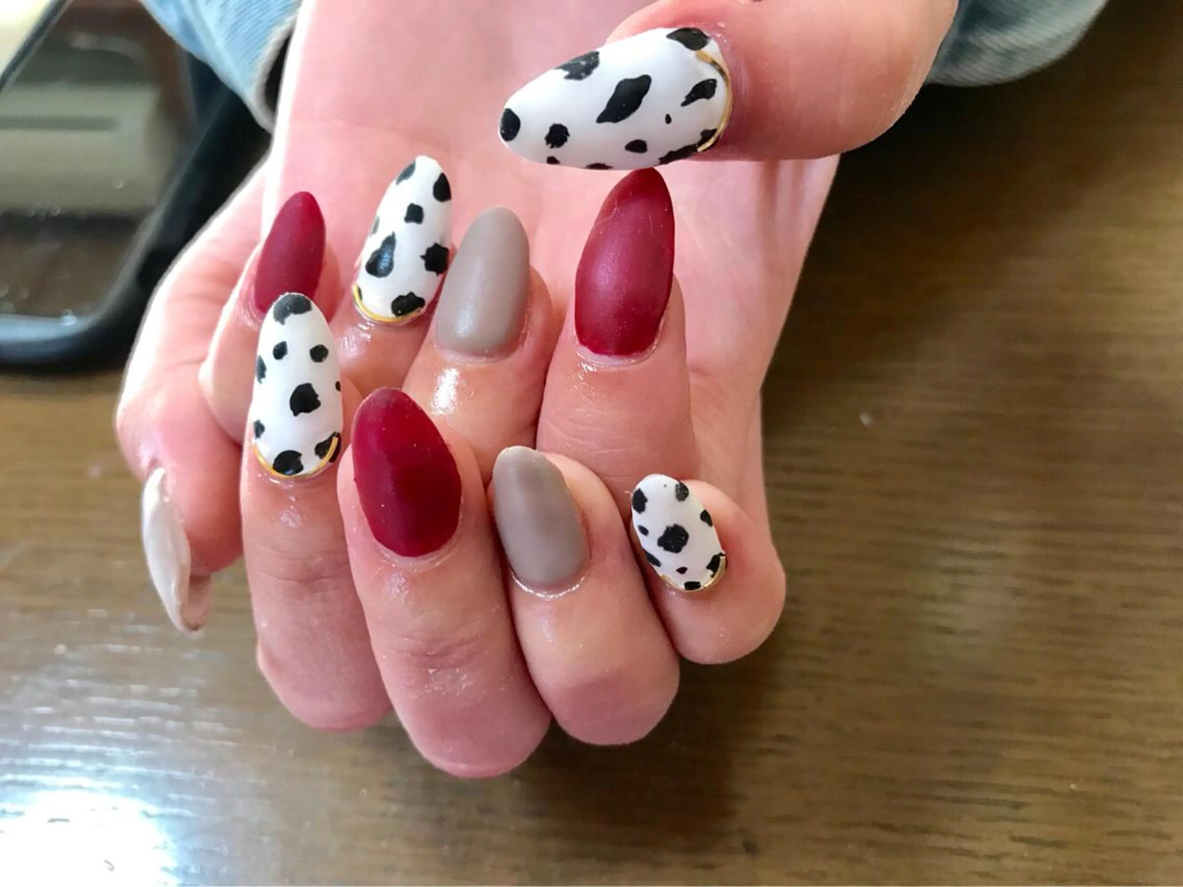 ネイル ハンドネイル 高山 歩美のネイルデザイン