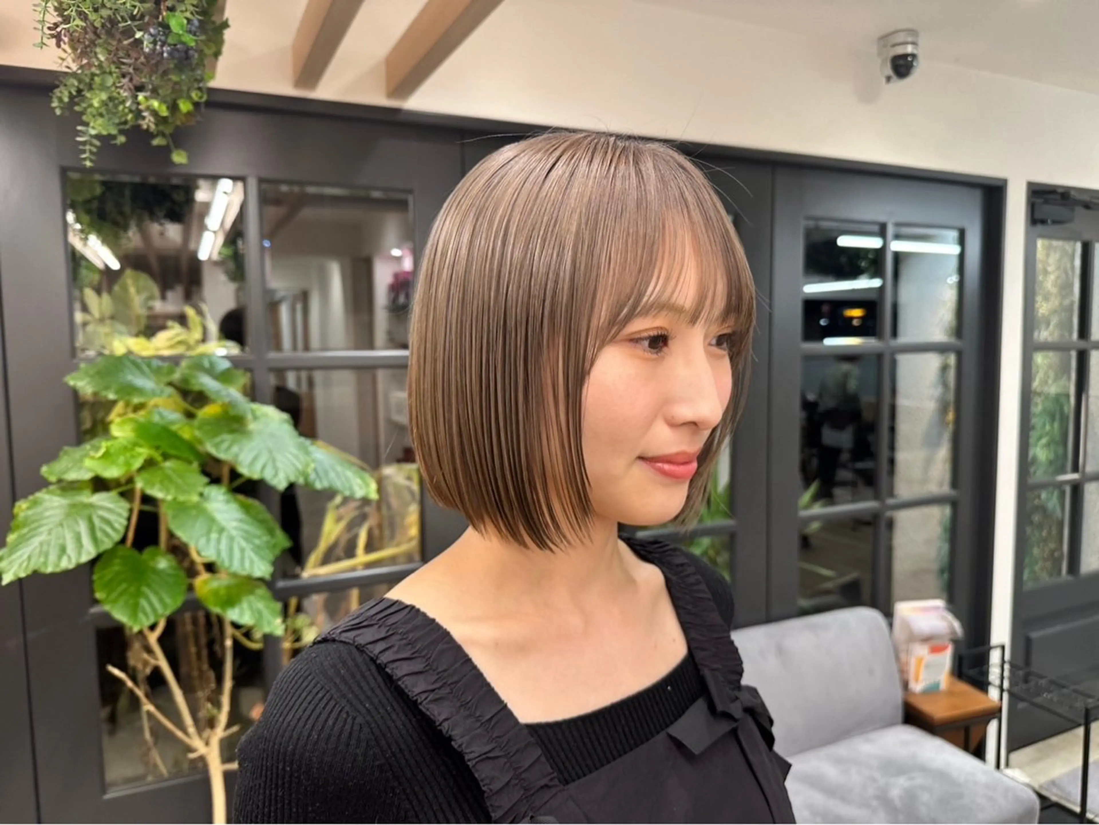 ショート カラー 🌼【暖色カラー】 kanon🐣のヘアスタイル