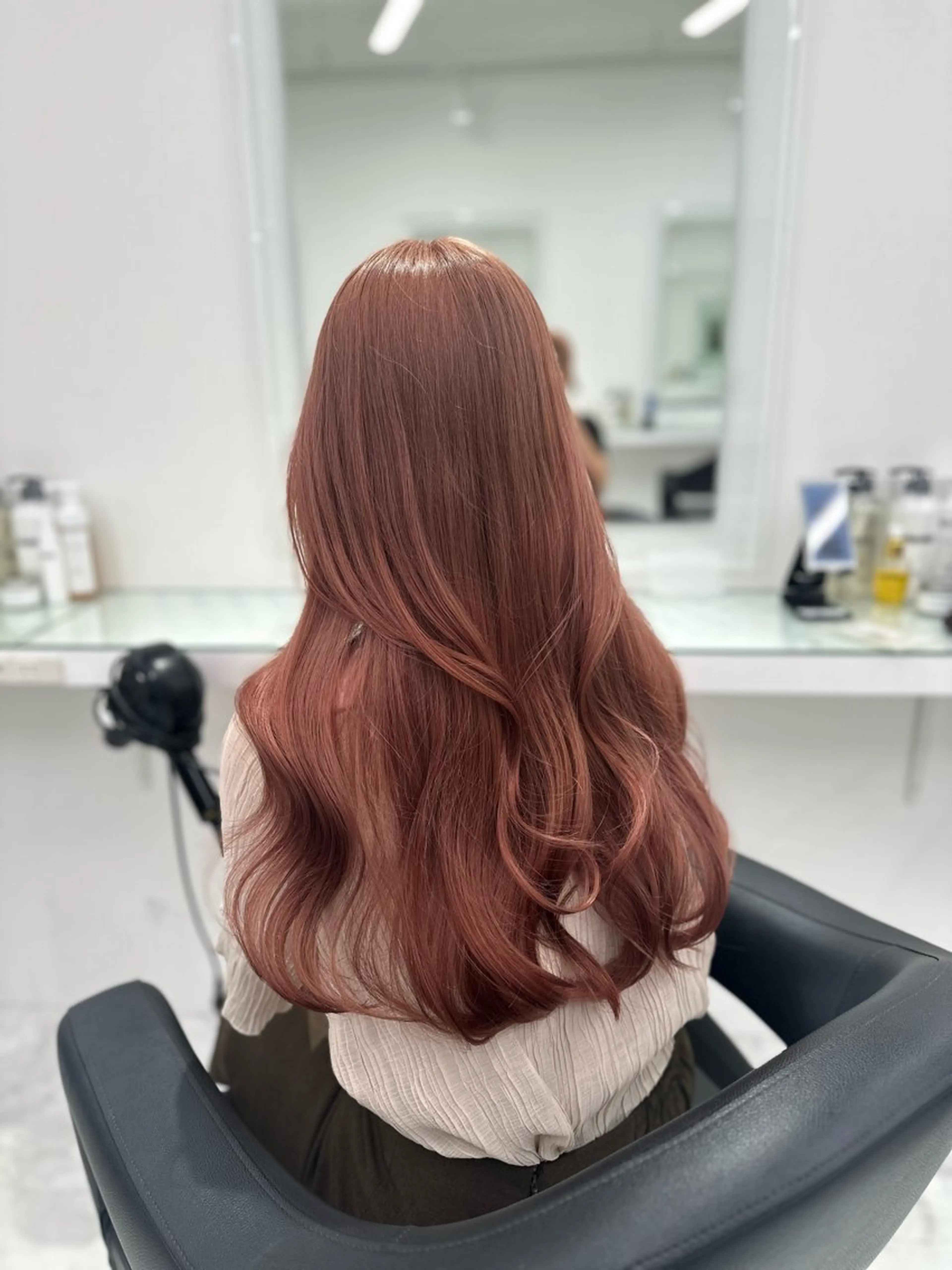 ロング ヘアカラー トリートメント 🥀ワンホン風暖色 カラーRISA🥀のヘアスタイル