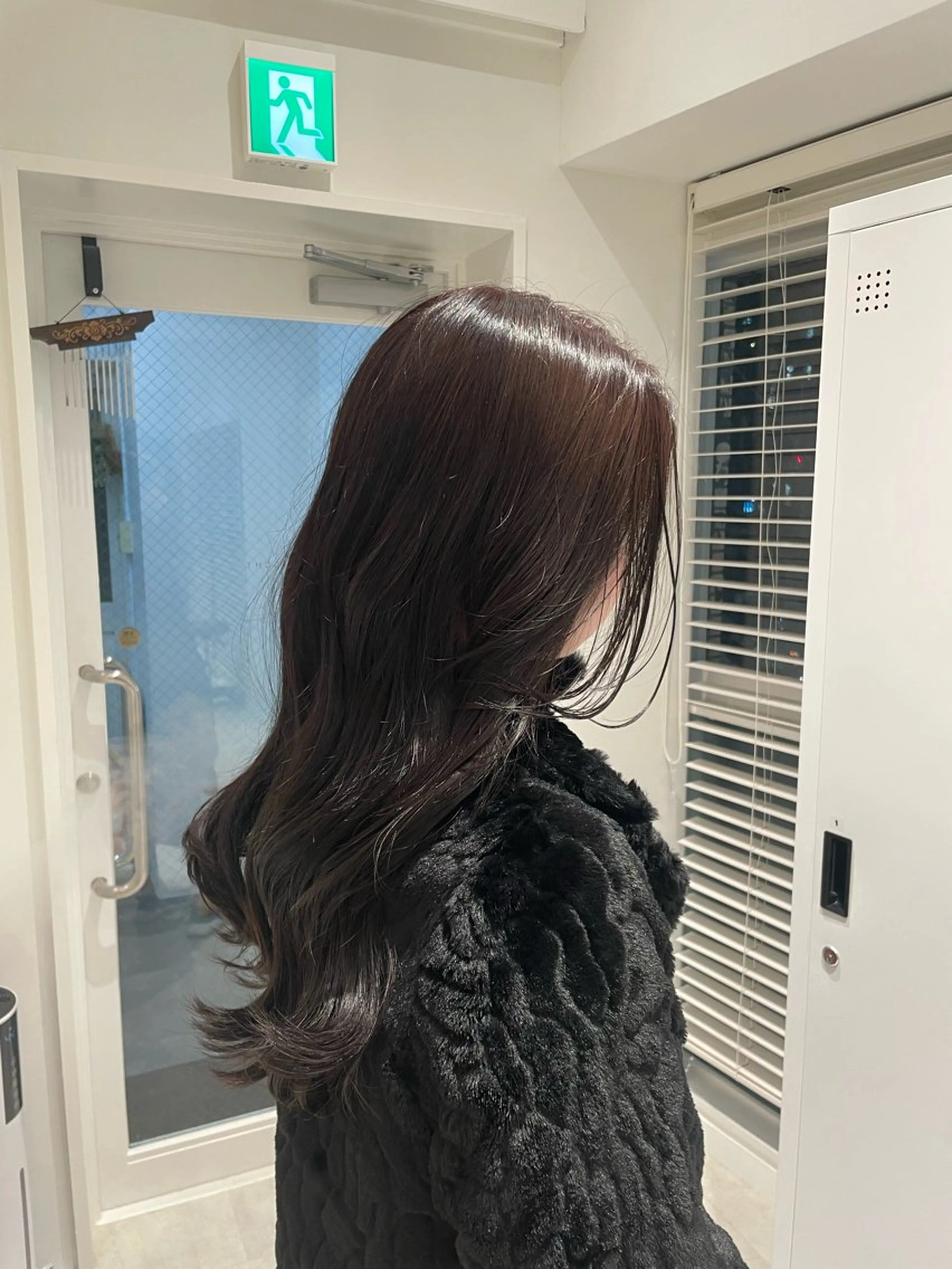 ロング 顔周りカット BRIGHT所属・🤍恵比寿/透明感/ 小顔カット🤍アズサのヘアスタイル