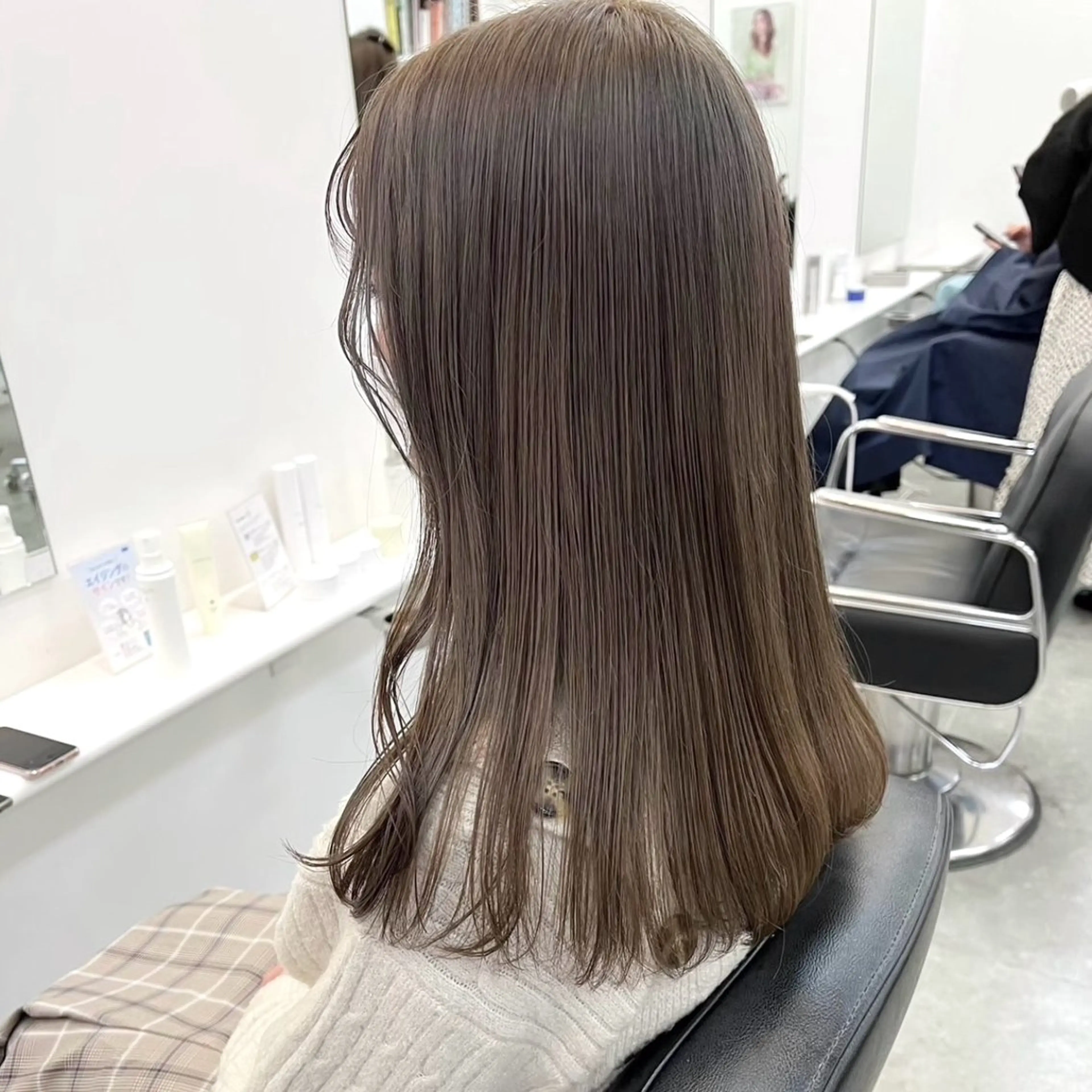 セミロング カラー ParveMix 🐾鳥取彩花のヘアスタイル