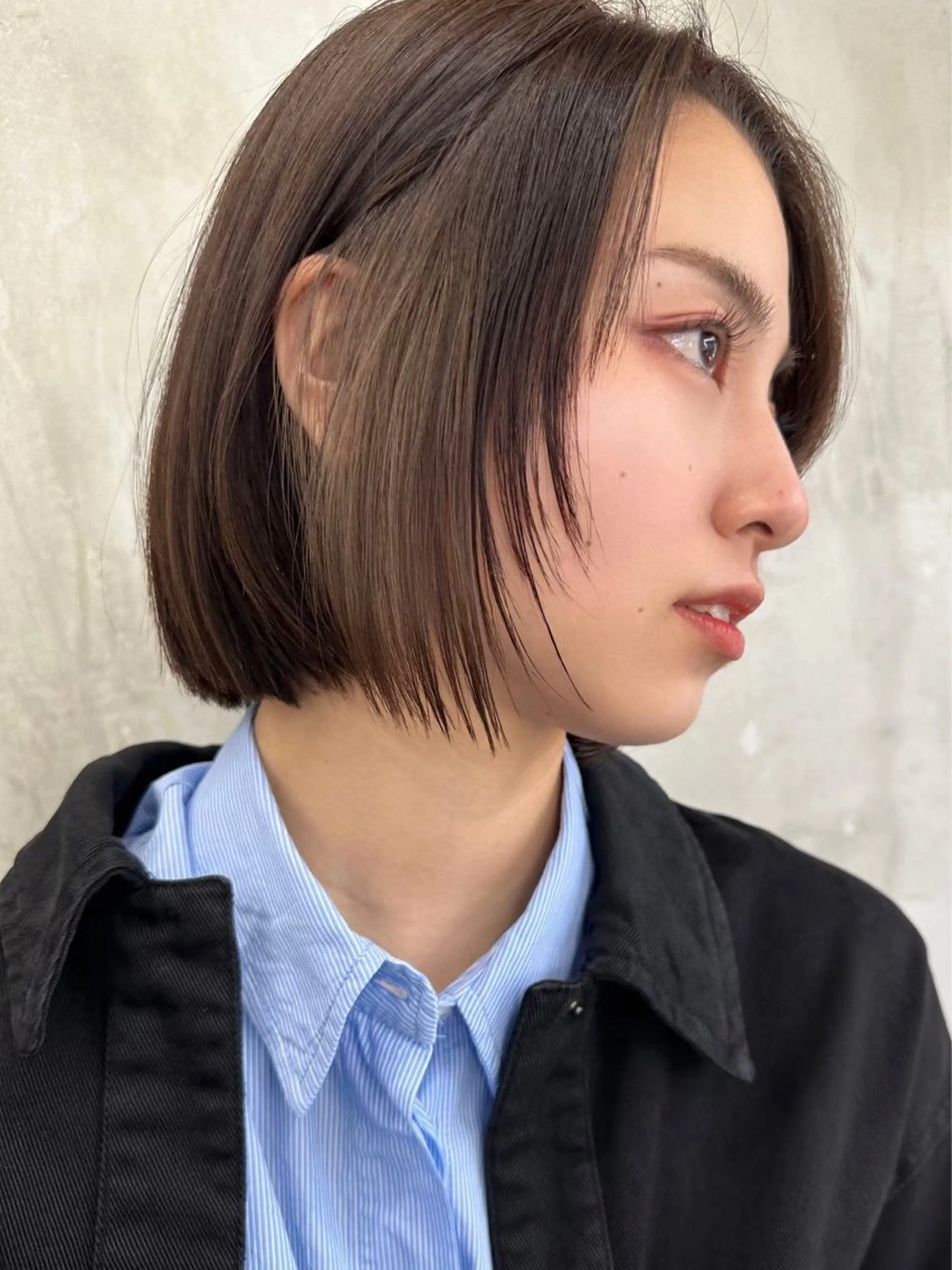 カラー hinata /ハイトーンカラーのヘアスタイル