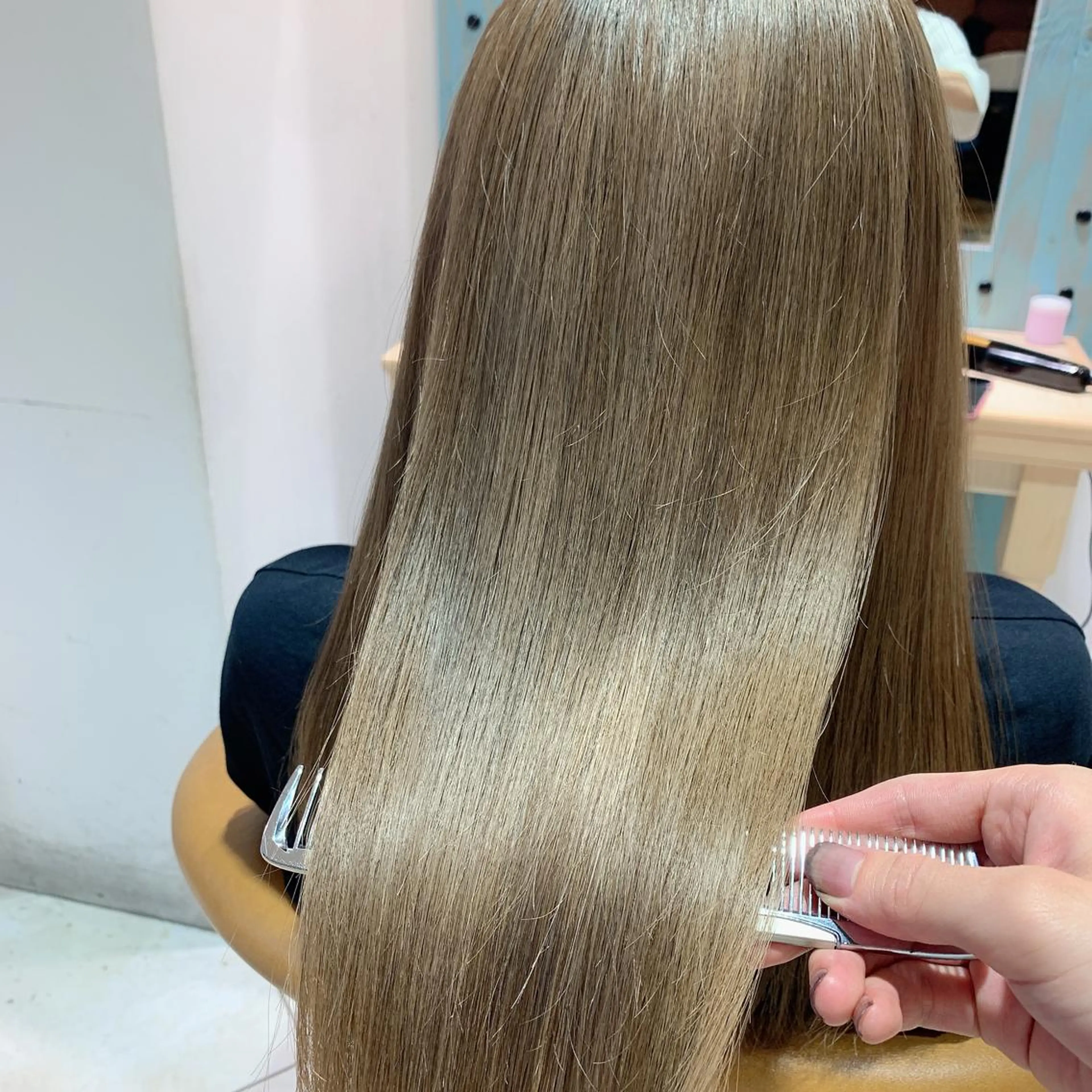 セミロング カラー パーマ ヘアアレンジ ネイル マツエク・マツパ 髪質改善 ヘアカラー トリートメント Lond jeloud 名古屋所属・髪質改善/エクステ の達人/杉原碧仁のヘアスタイル