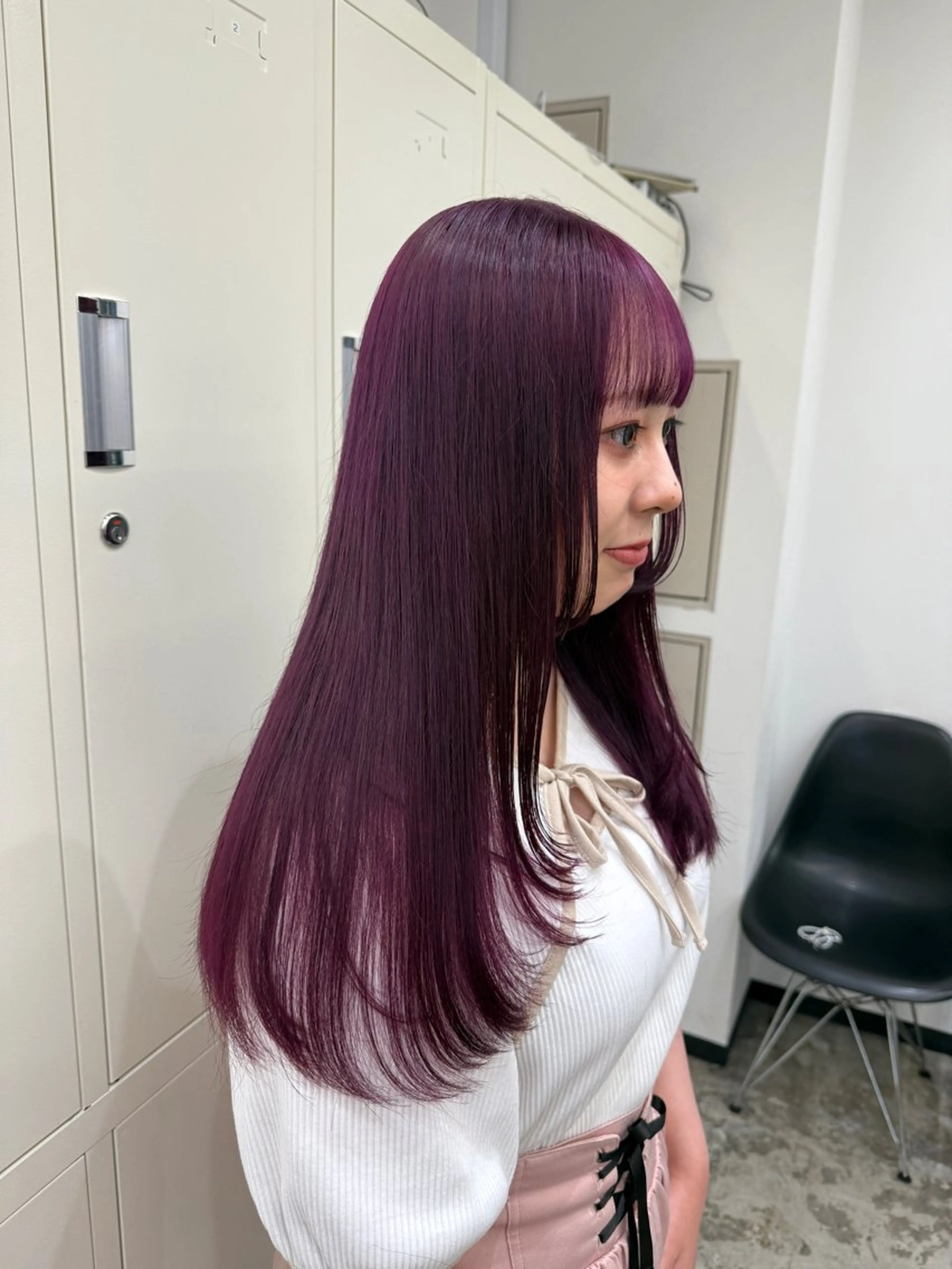 ロング カラー ヘアカラー ハイトーンカラー🐬 えりかのヘアスタイル