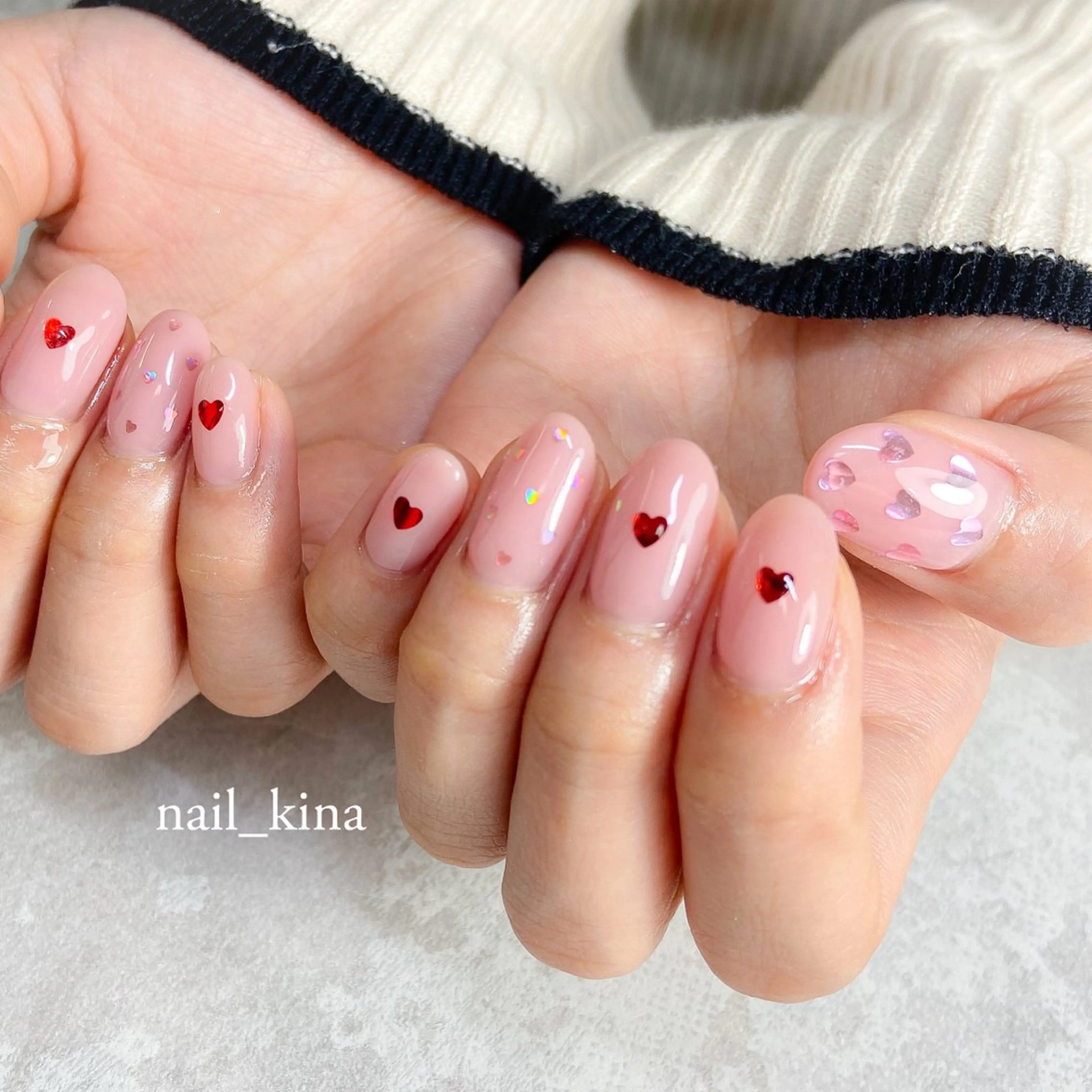 ネイル ハート ピンク バレンタイン 冬ネイル ハンドネイル nail_ kinaのネイルデザイン