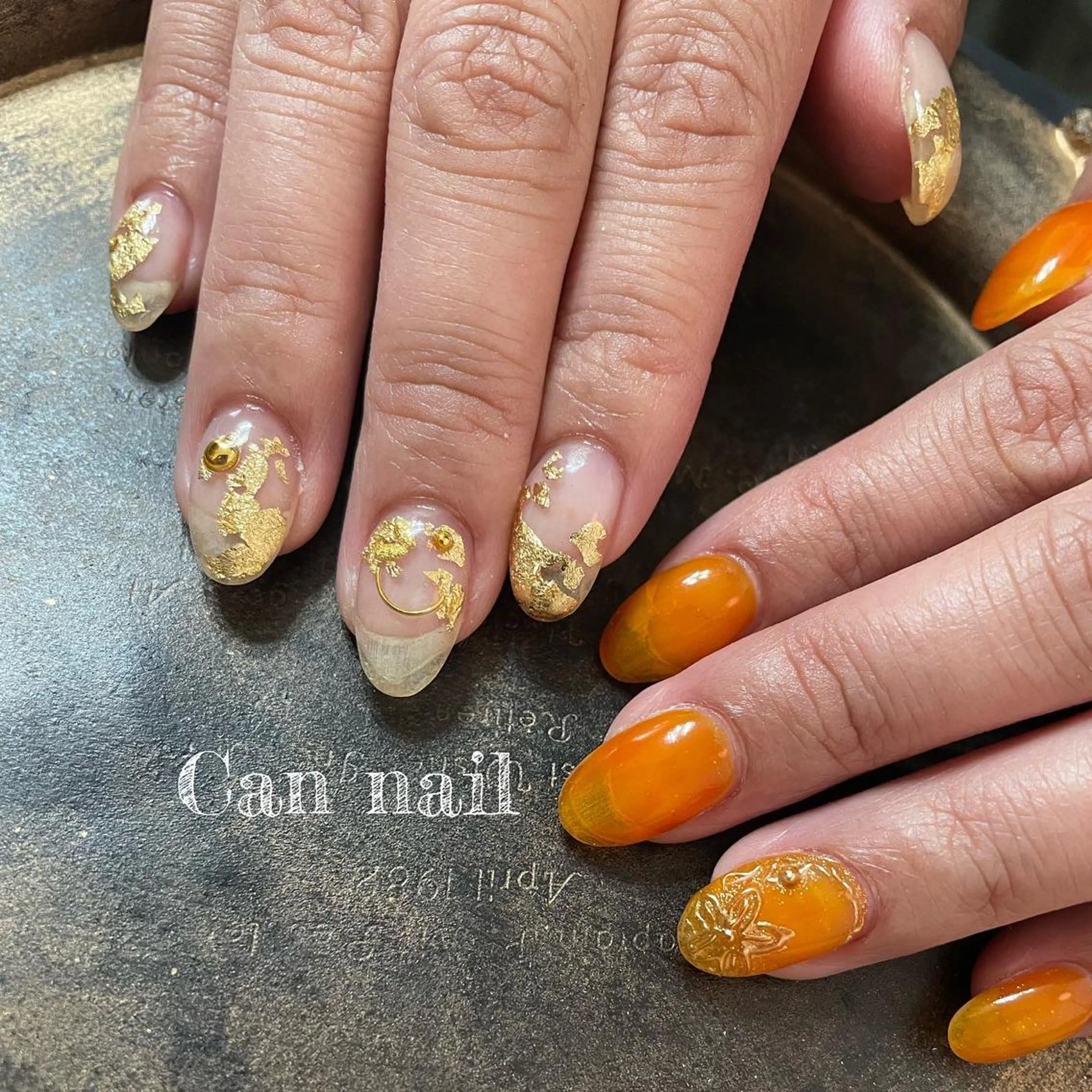 ミディアム ネイル Parfum パルファンのネイルデザイン