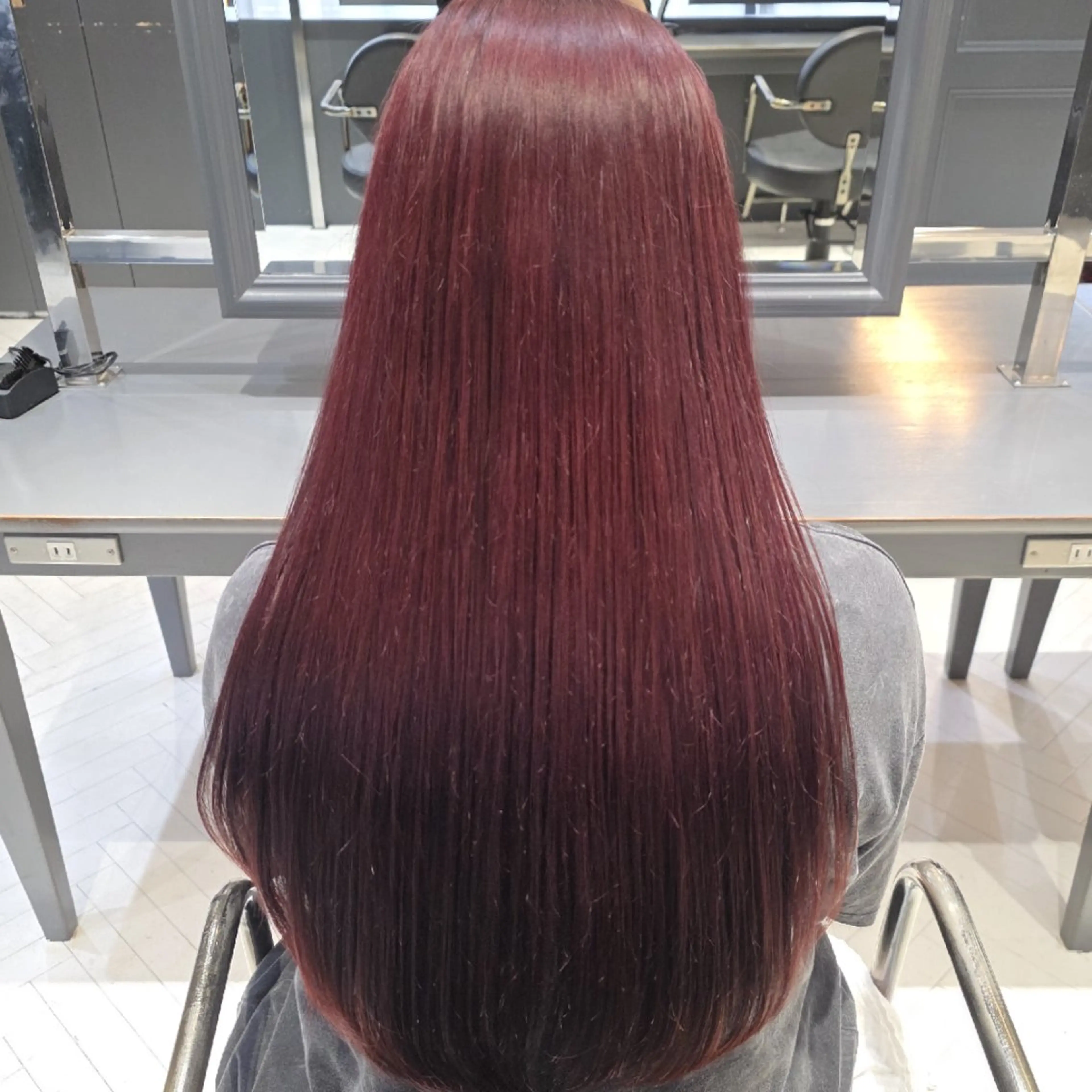 ロング カラー ブリーチ ブリーチなしカラー レッドカラー ヘアカラー トリートメント ヘアセット メンズヘア&メイク/ ハイトーン/りゅうのヘアスタイル