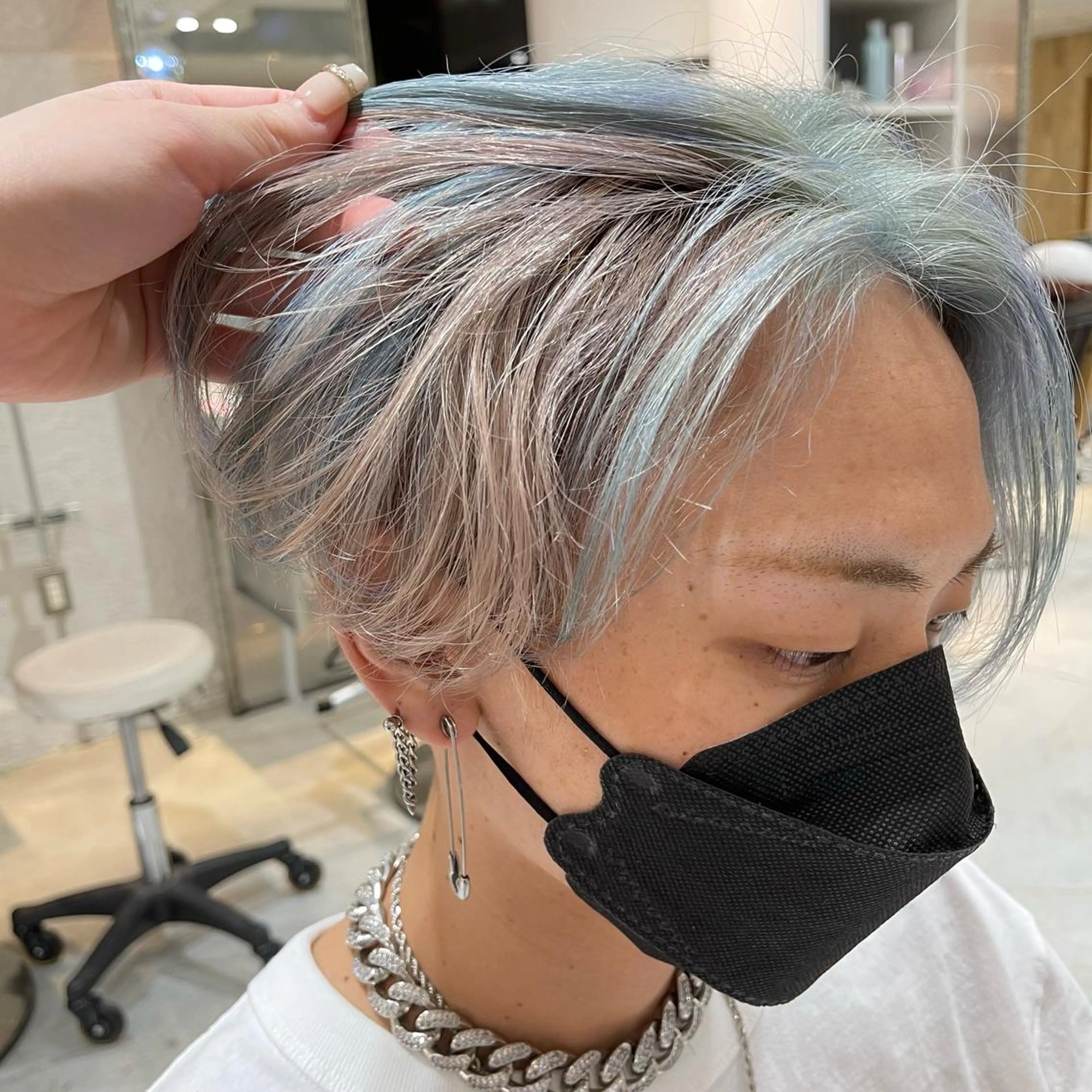 カラー lunty miichiのヘアスタイル